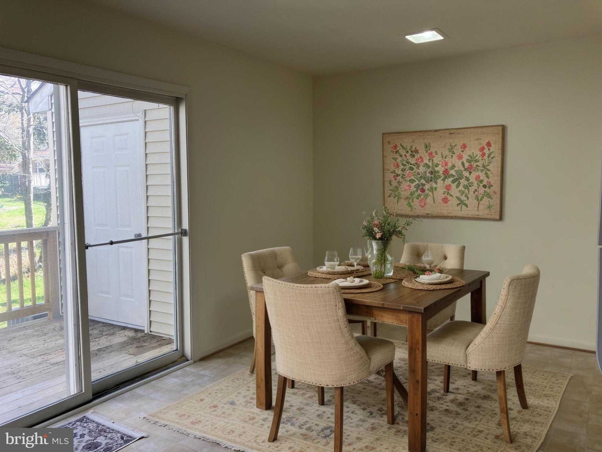 158 Albemarle Dr photo 5