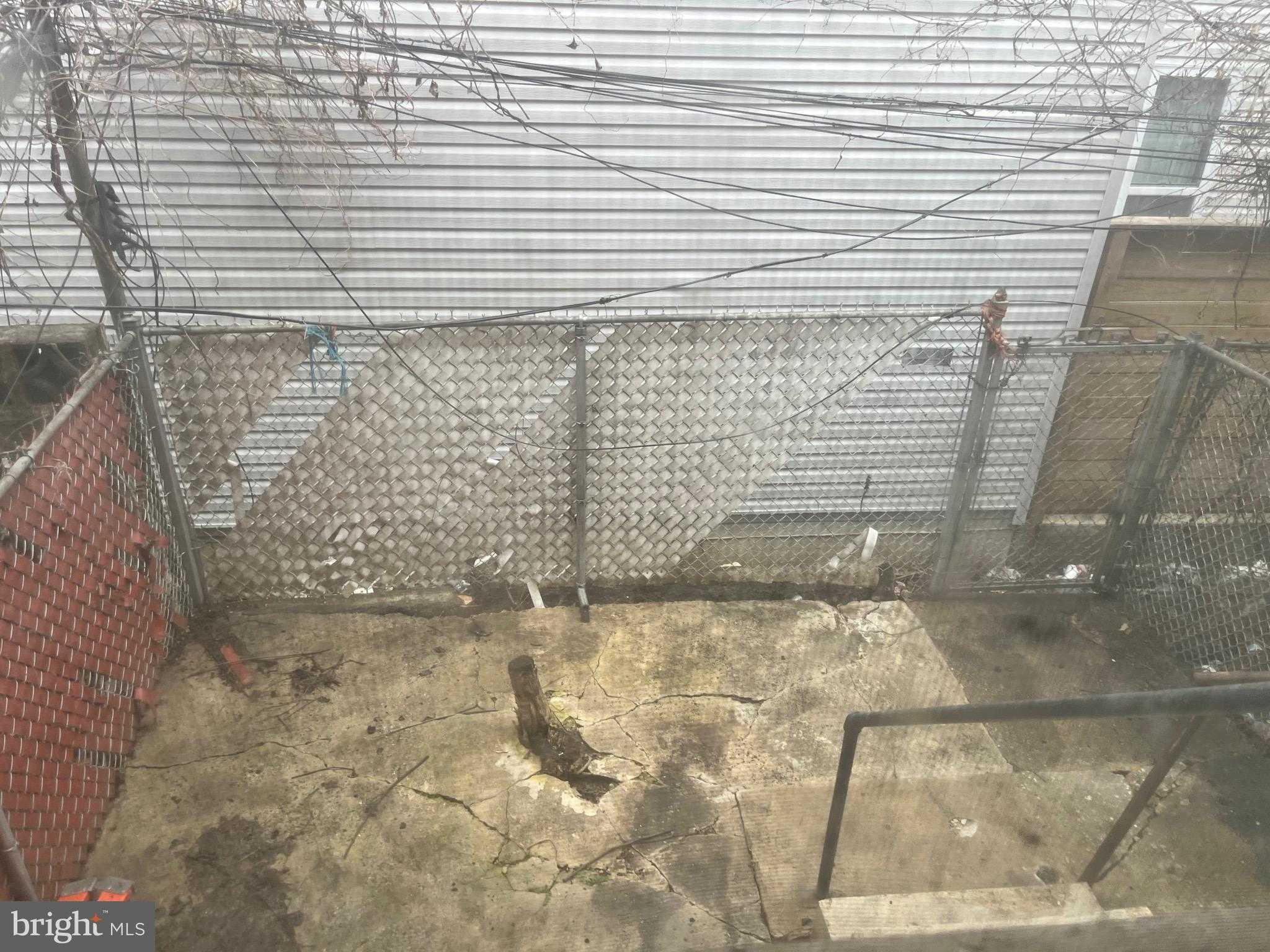 613 N 56th St photo 12