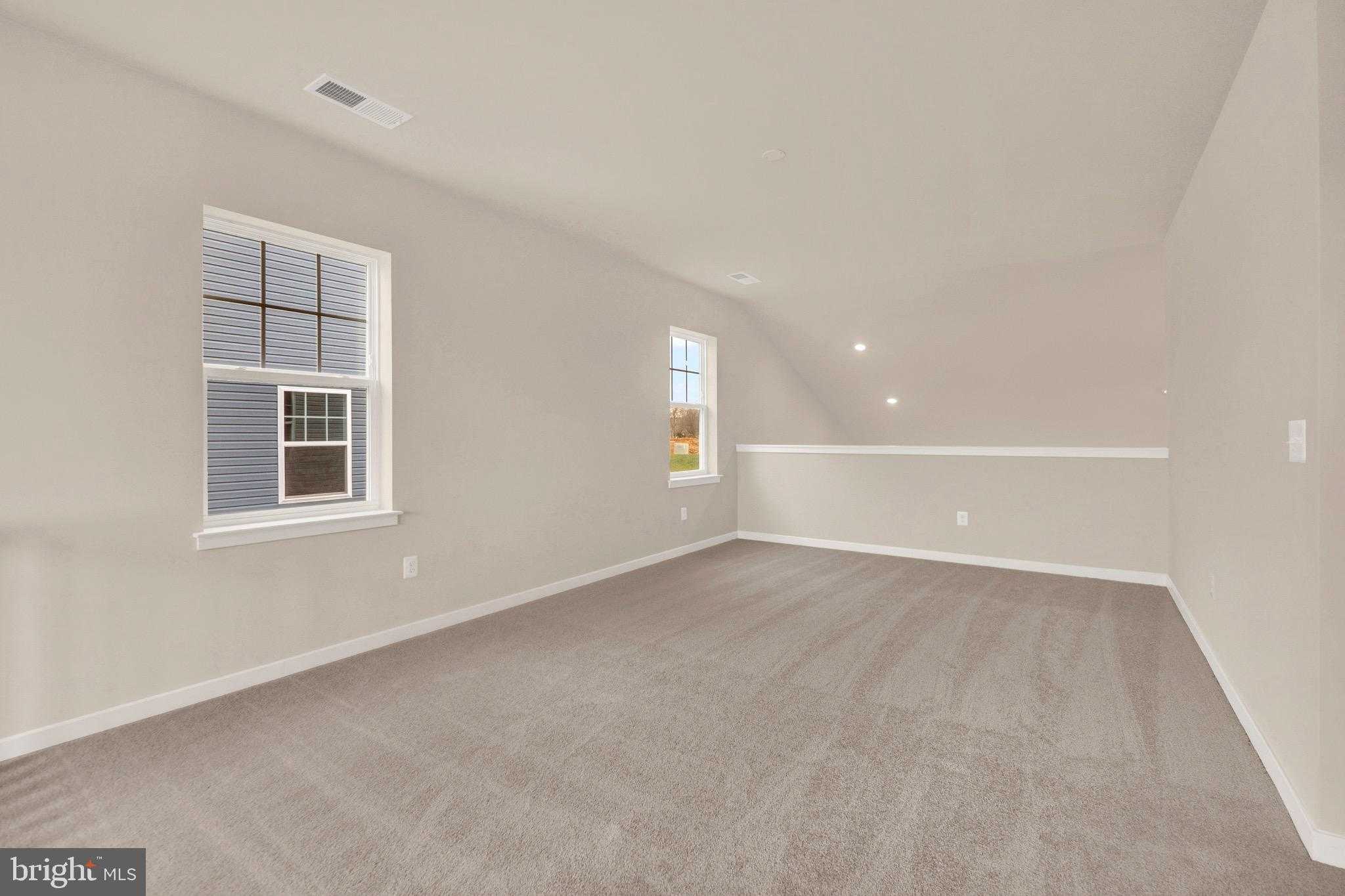 598 Mountain Laurel Blvd photo 14