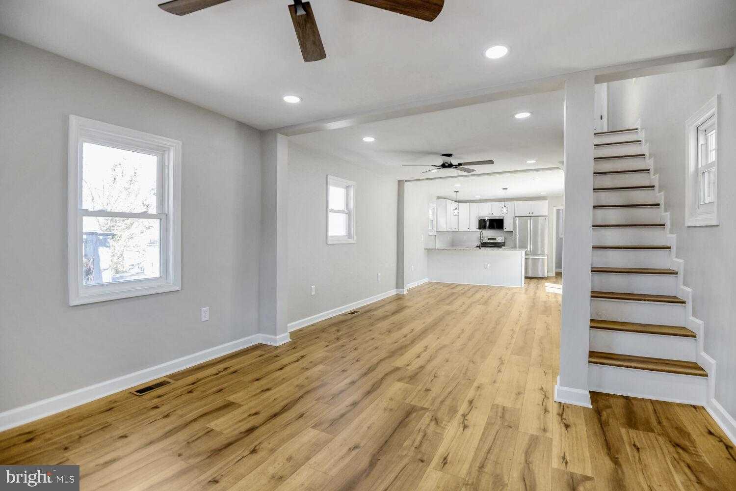 1707 Morrell Park Ave photo 4