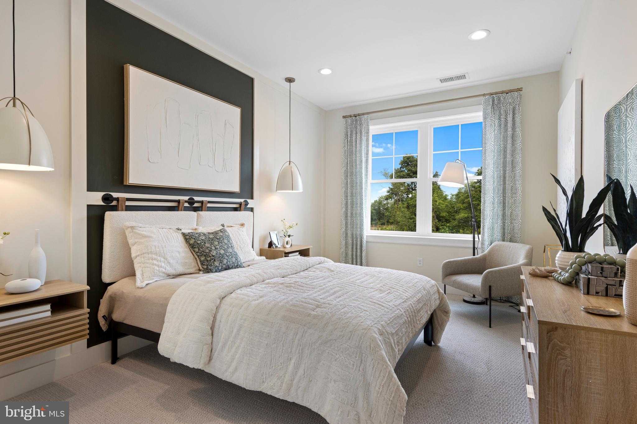 207 Foxhedge Rd photo 11