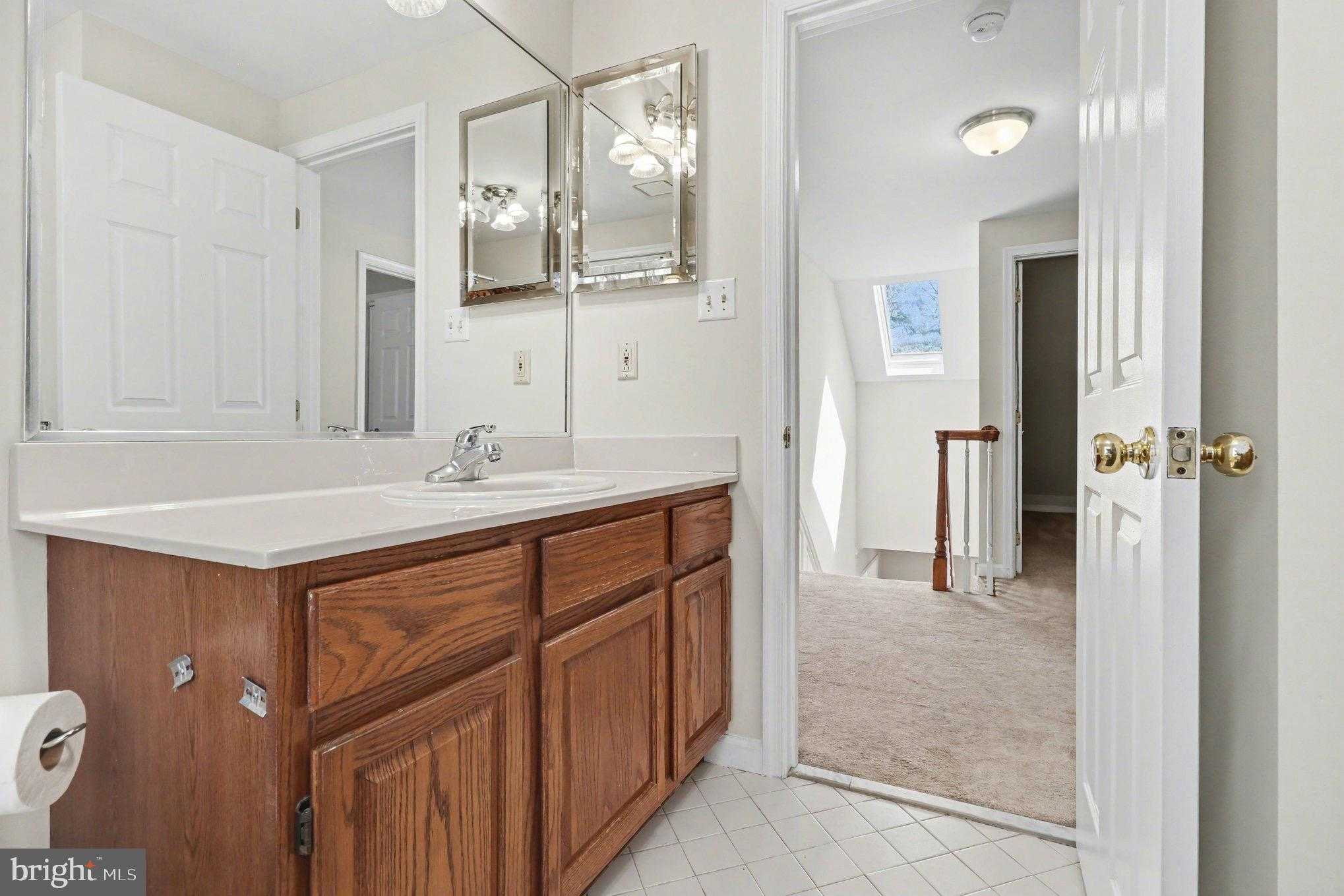 999 Lake Heritage Dr photo 33