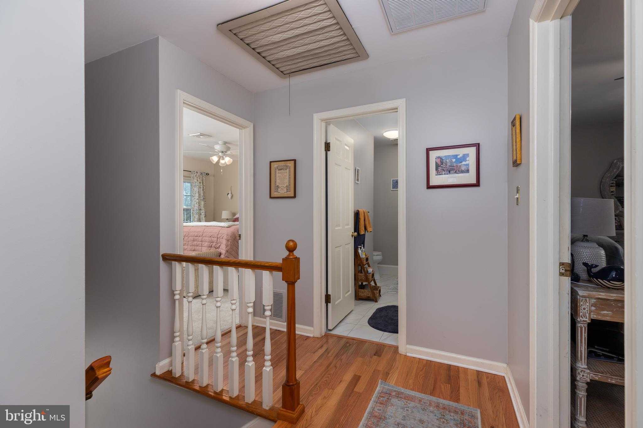 4154 Nicholas Mews photo 21