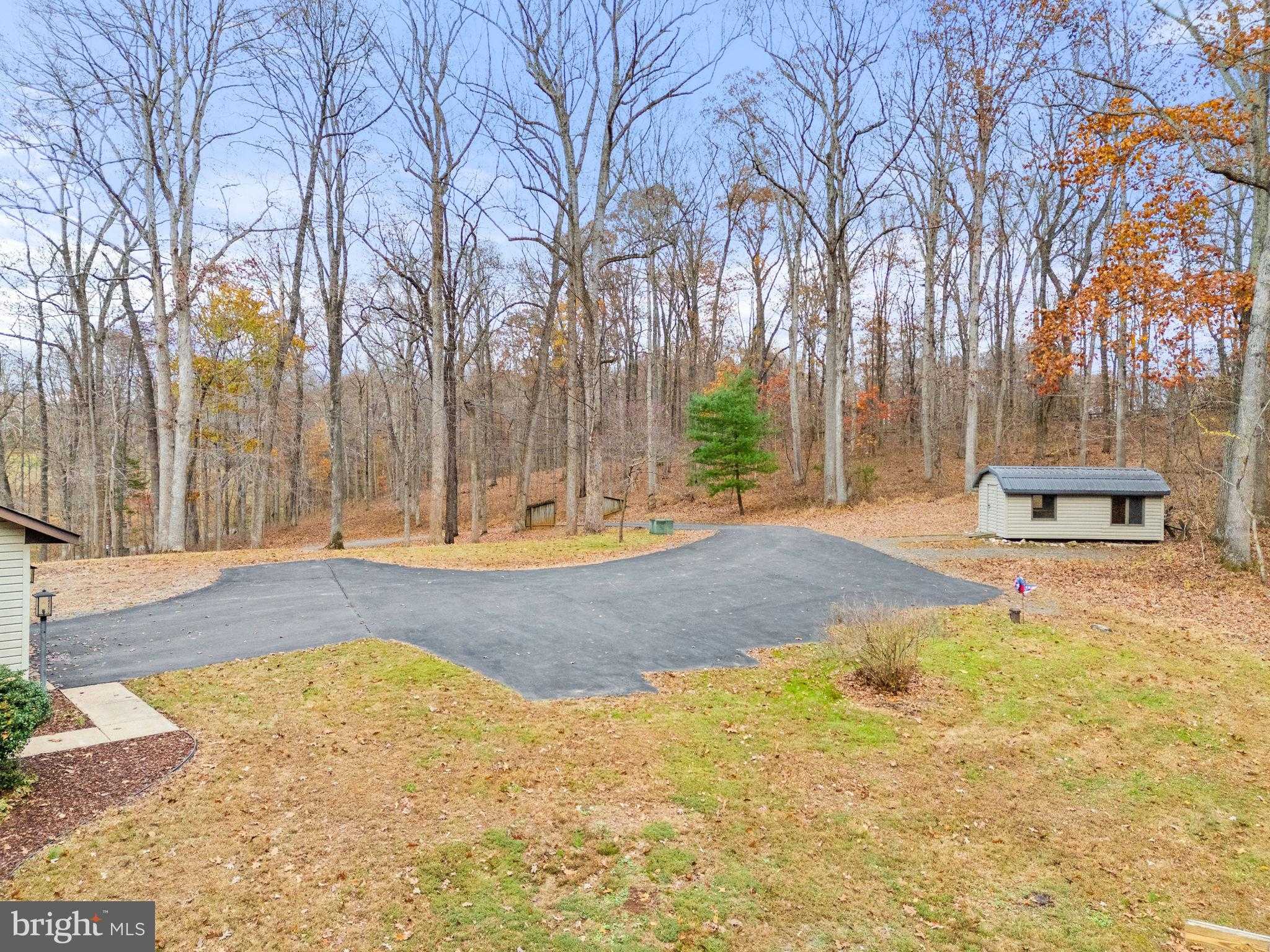 8423 Lock Ln photo 85