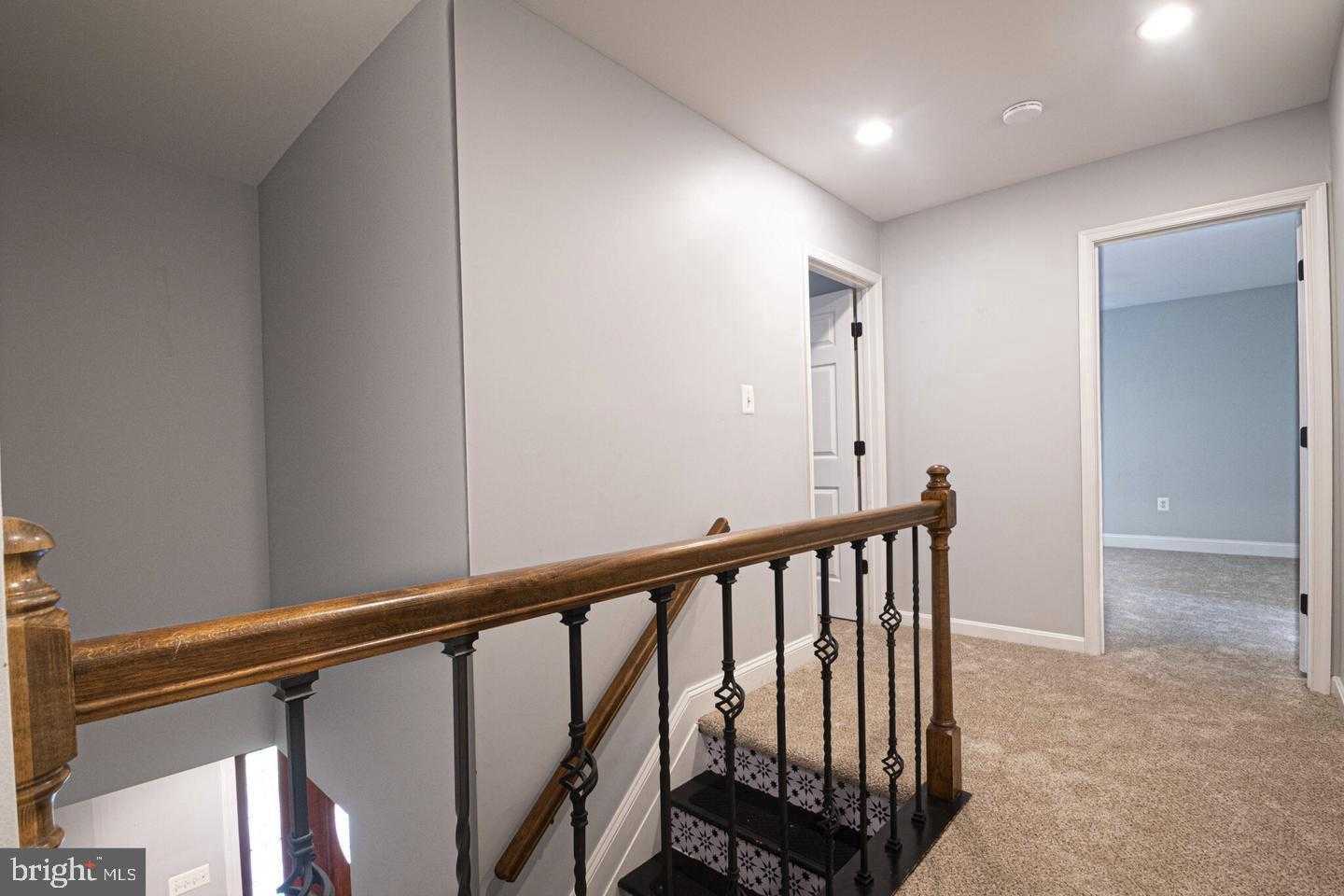 9190 Balsam Run photo 25