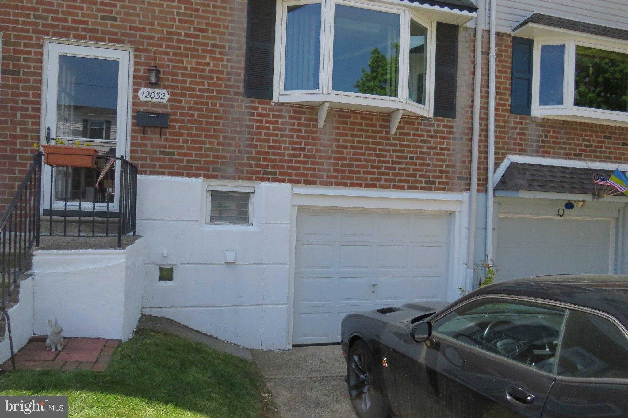 12032 Farwell Rd photo 3