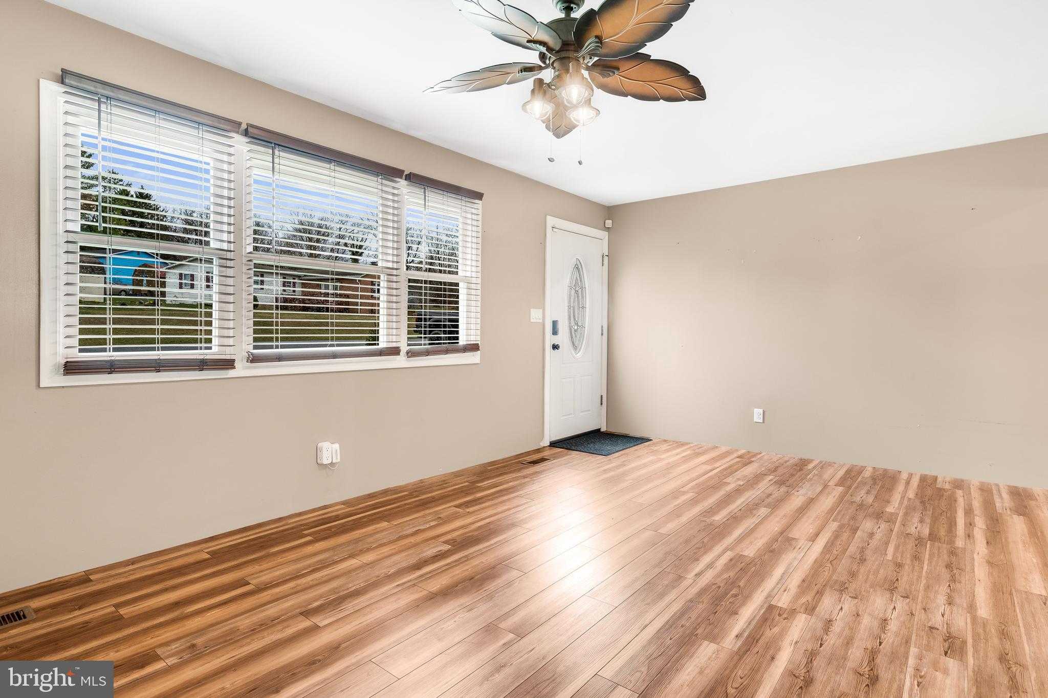 510 Spring Warbler Way photo 4