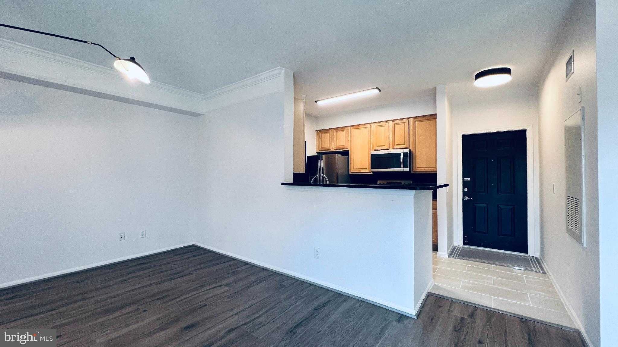 1600 Spring Gate Dr Unit 2206 photo 7