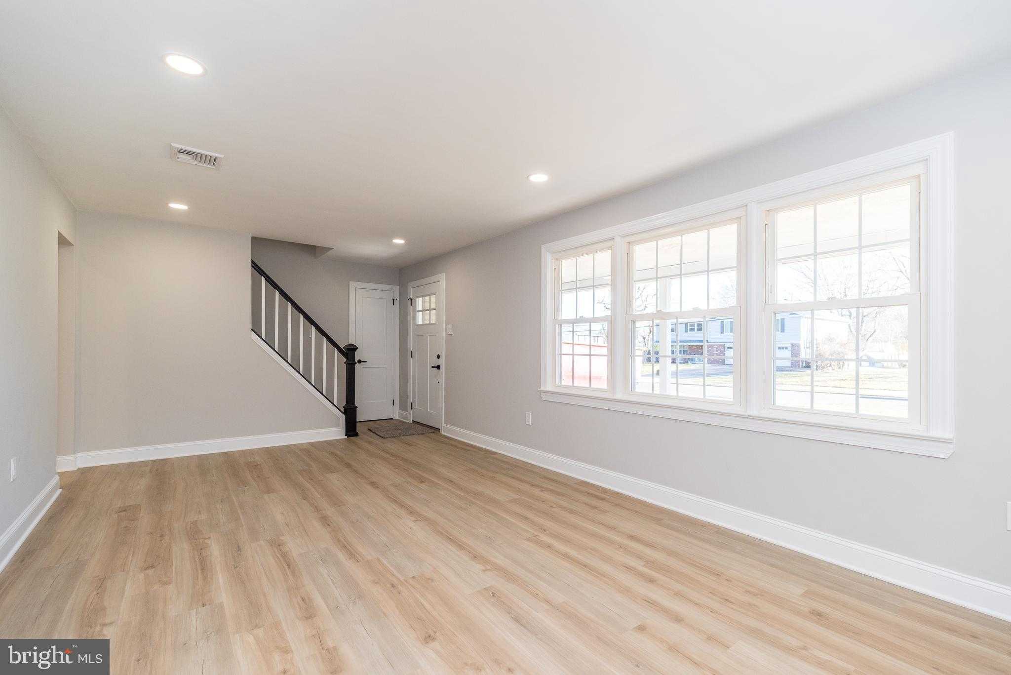 1433 Sandys Ln photo 19