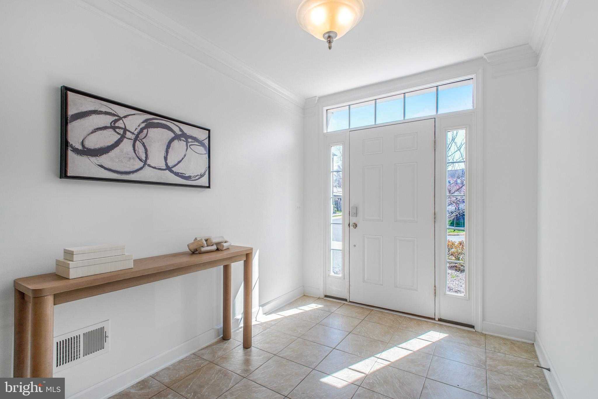 6262 Casdin Dr photo 4