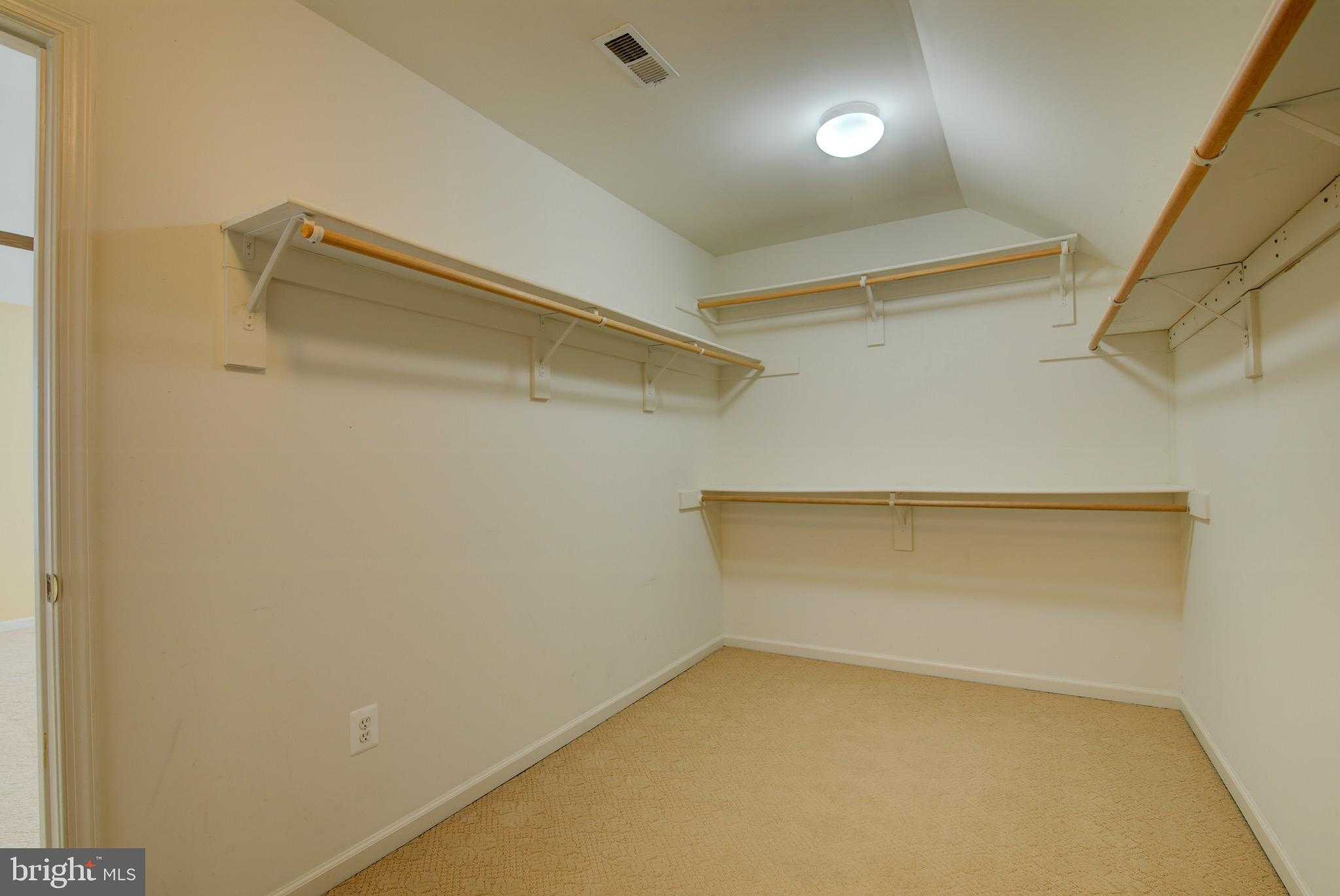 13413 Classic CT photo 30