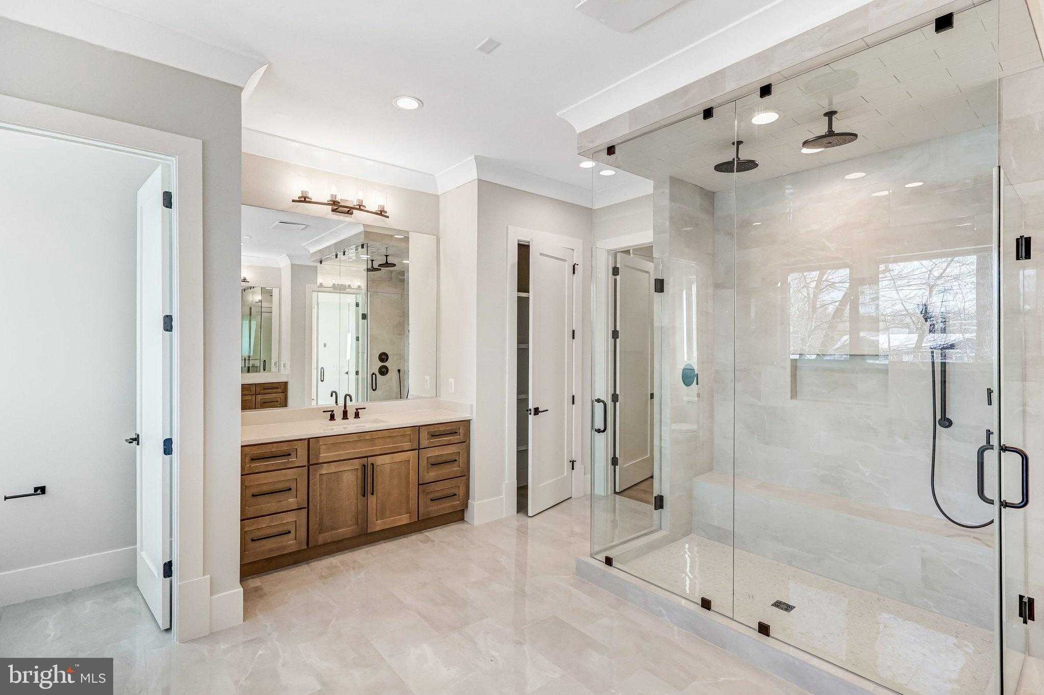 9341 Chestnut Knolls Dr photo 12