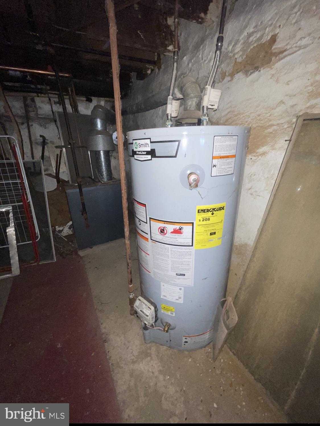 2004 S 21st St photo 9