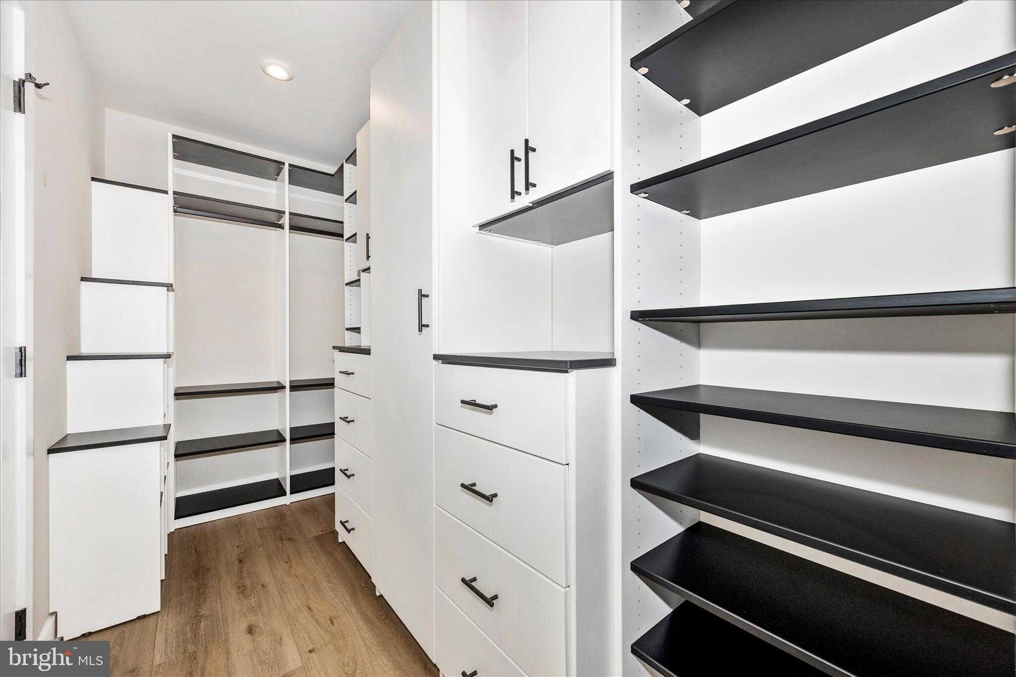 368 Crown Point Dr photo 24