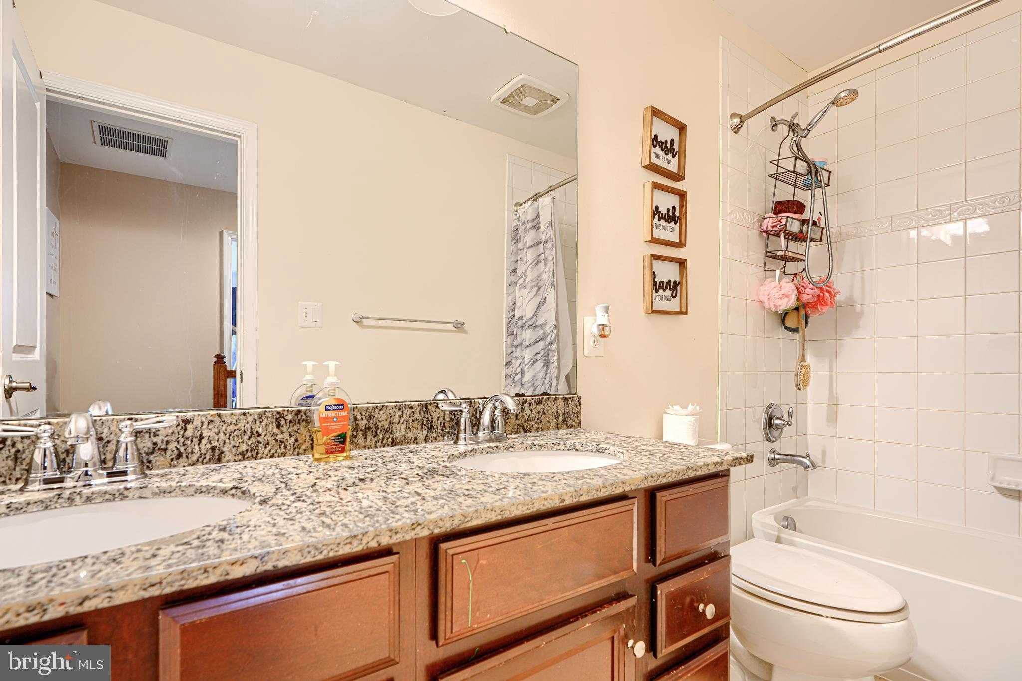 2005 Rock Glenn Blvd photo 44