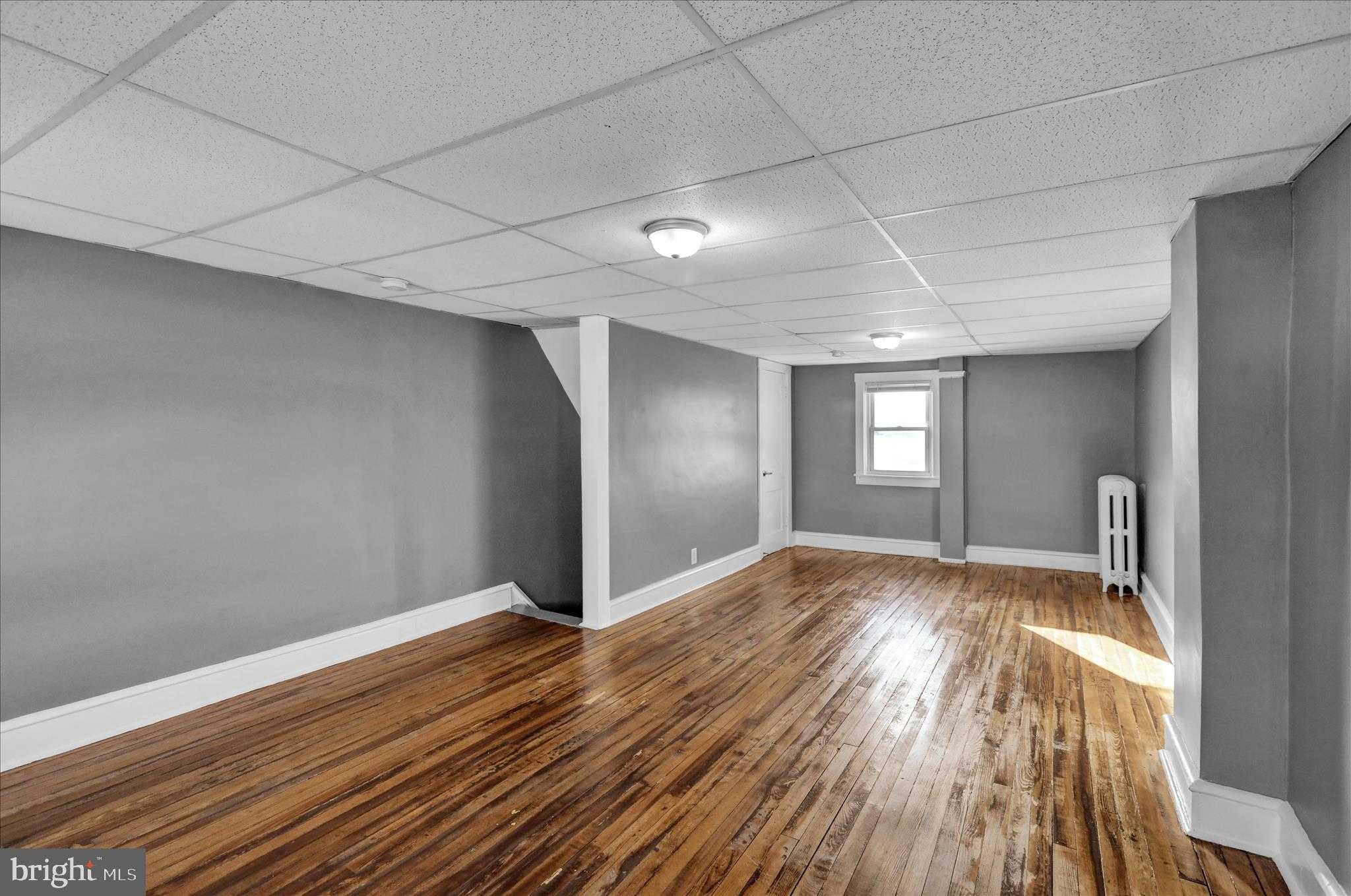 542 S 19th St photo 27