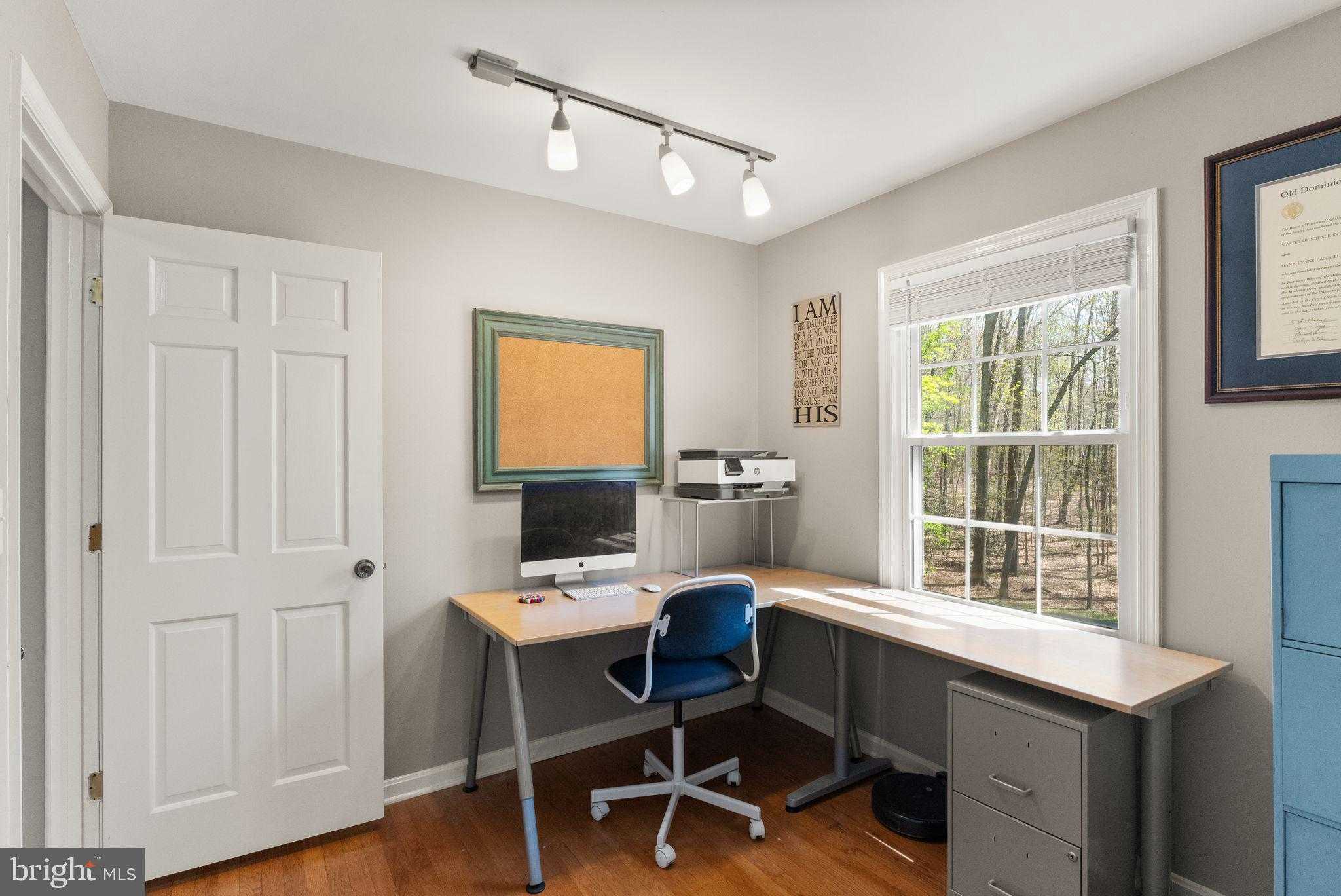 8019 Stillbrooke Rd photo 43