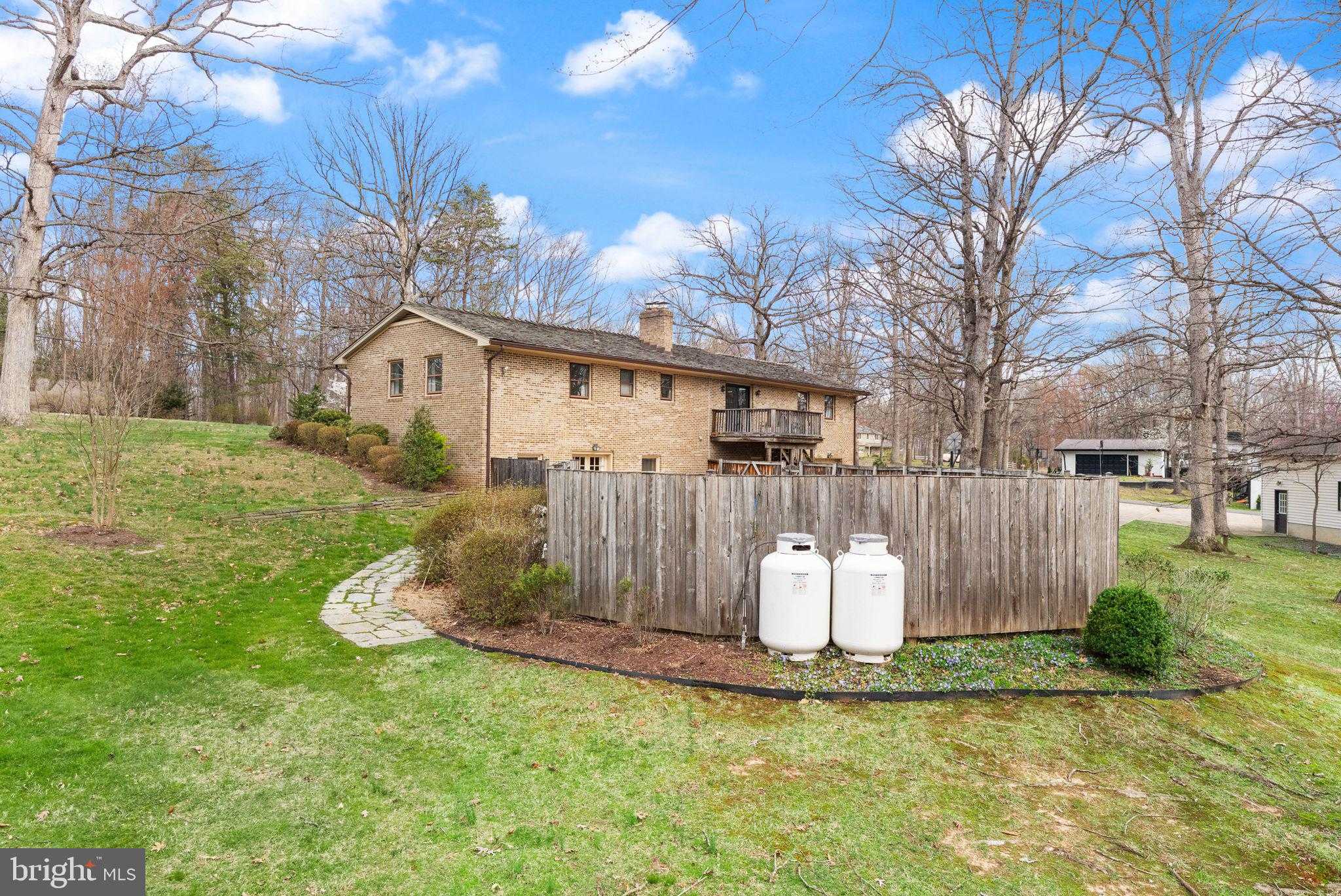 3801 Russell Rd photo 55