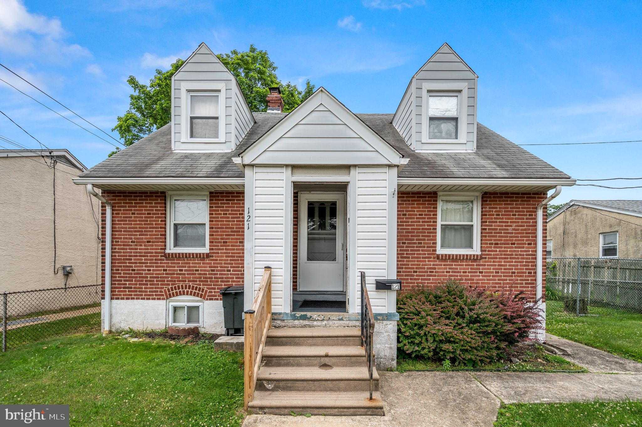 121 N Governor Printz Blvd photo 2