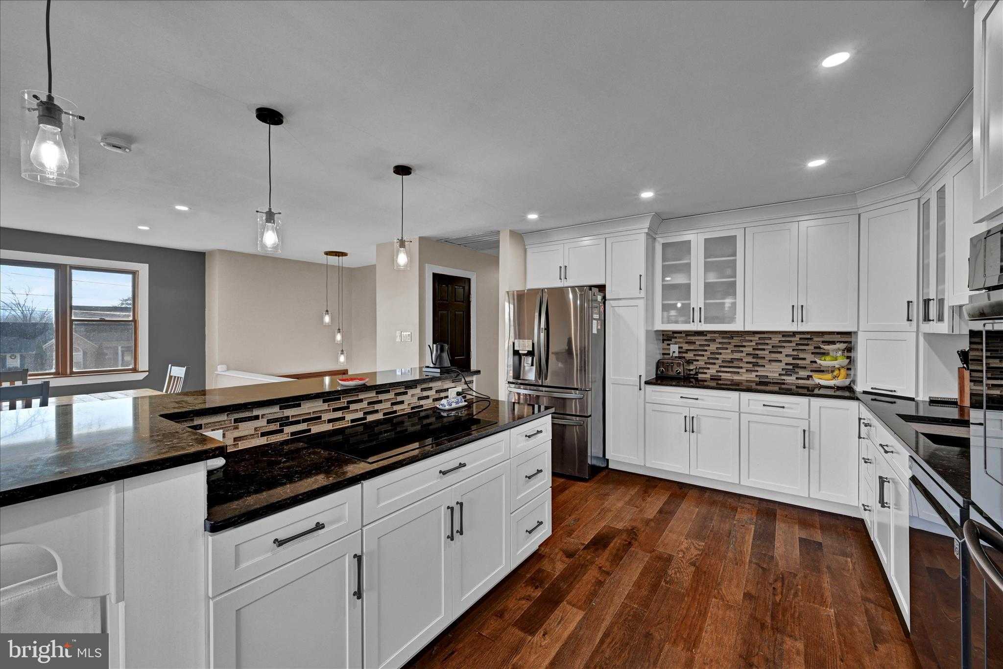 31 Ogden Dr photo 15