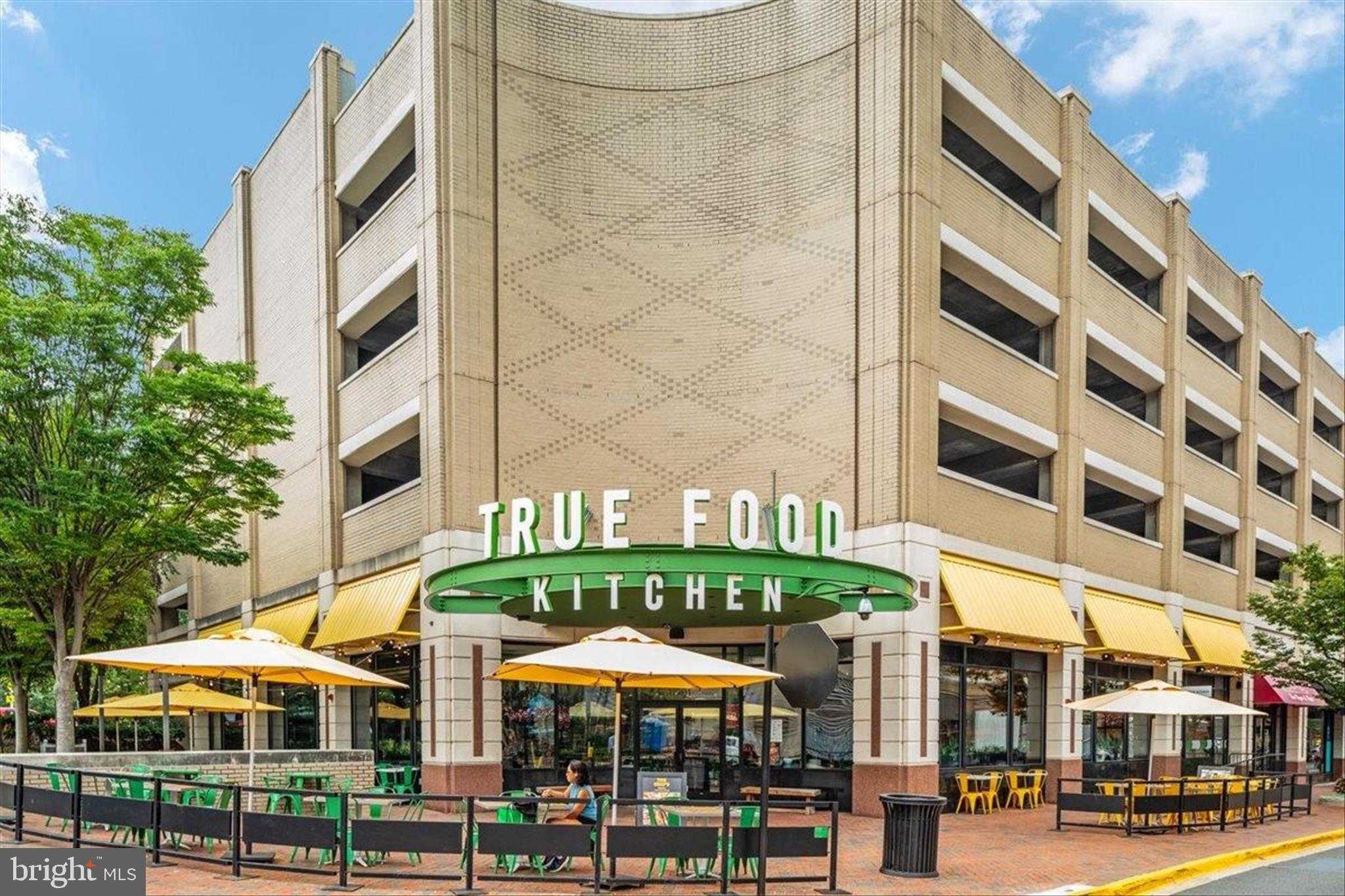 9910 Chase Hill CT photo 70