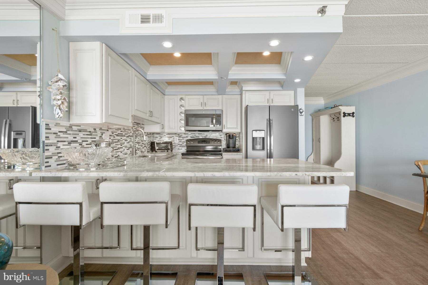 6109 Atlantic Ave Unit 404 photo 6