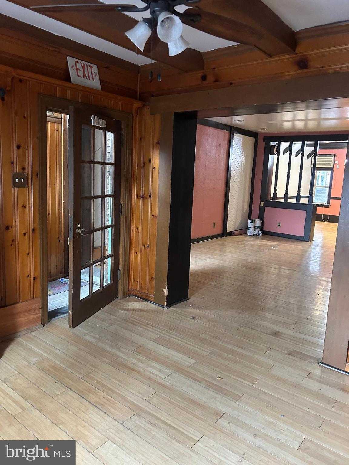 4131 E Roosevelt Blvd photo 4