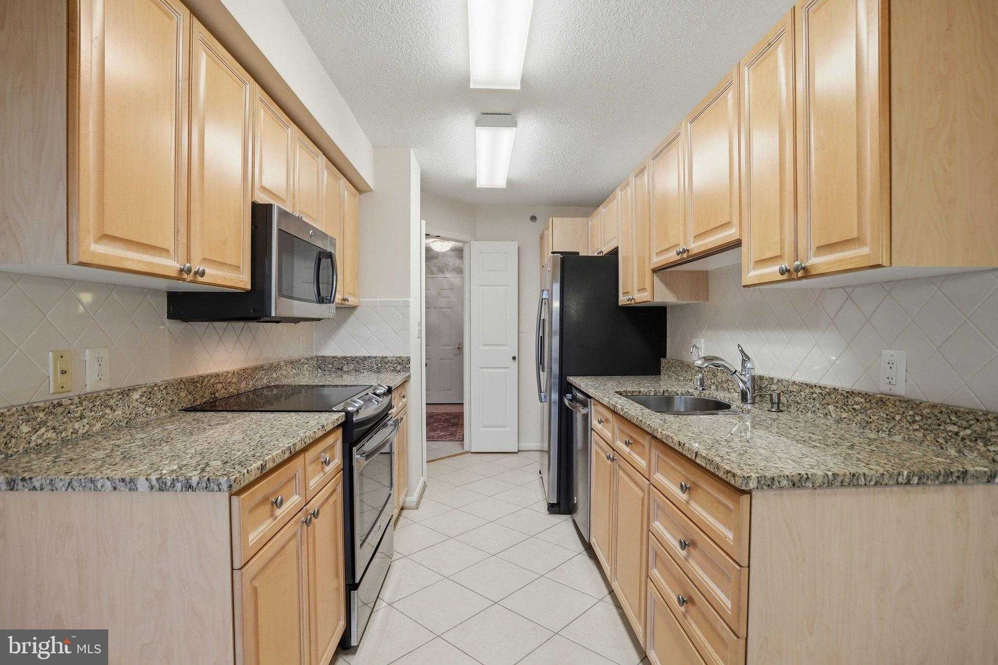 19385 Cypress Ridge Ter Unit 510 photo 11