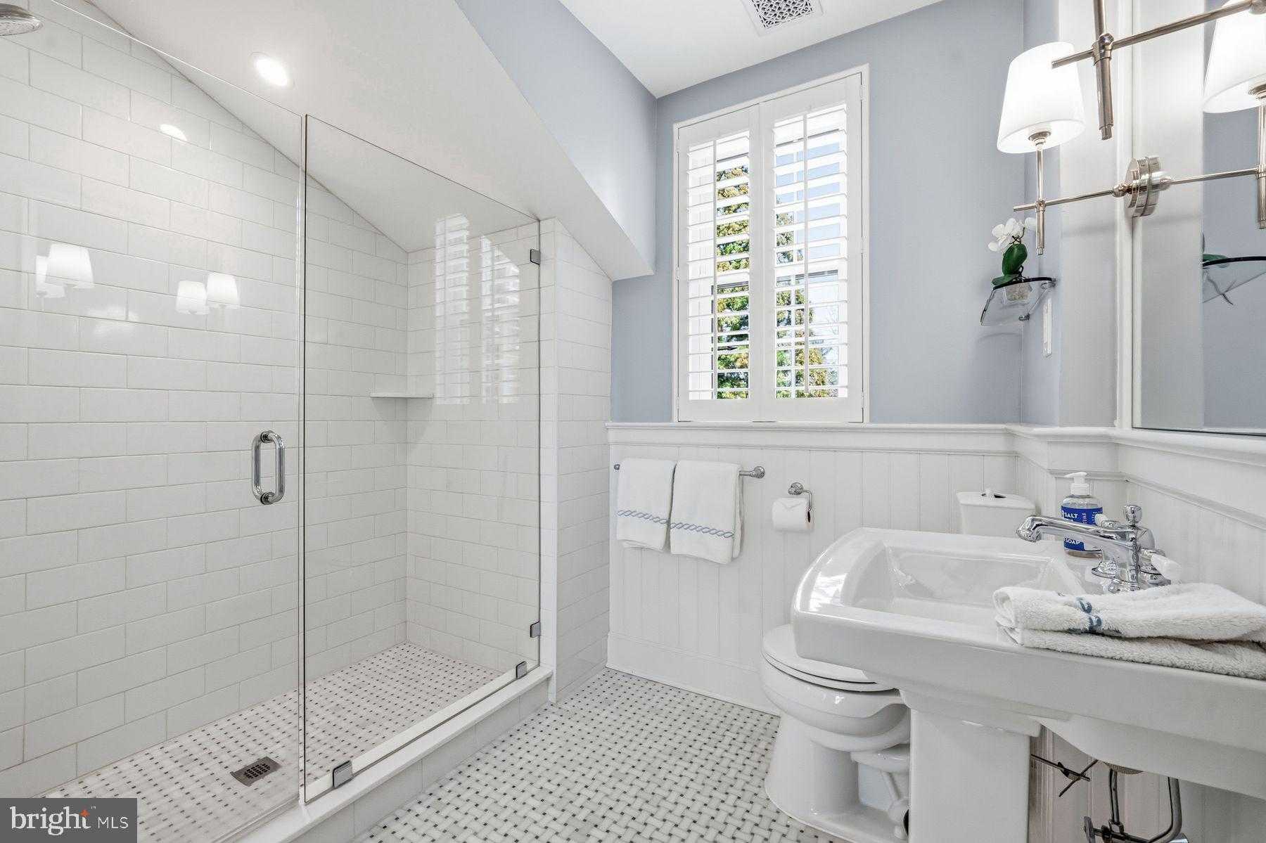 431 Glynwynne Rd photo 56