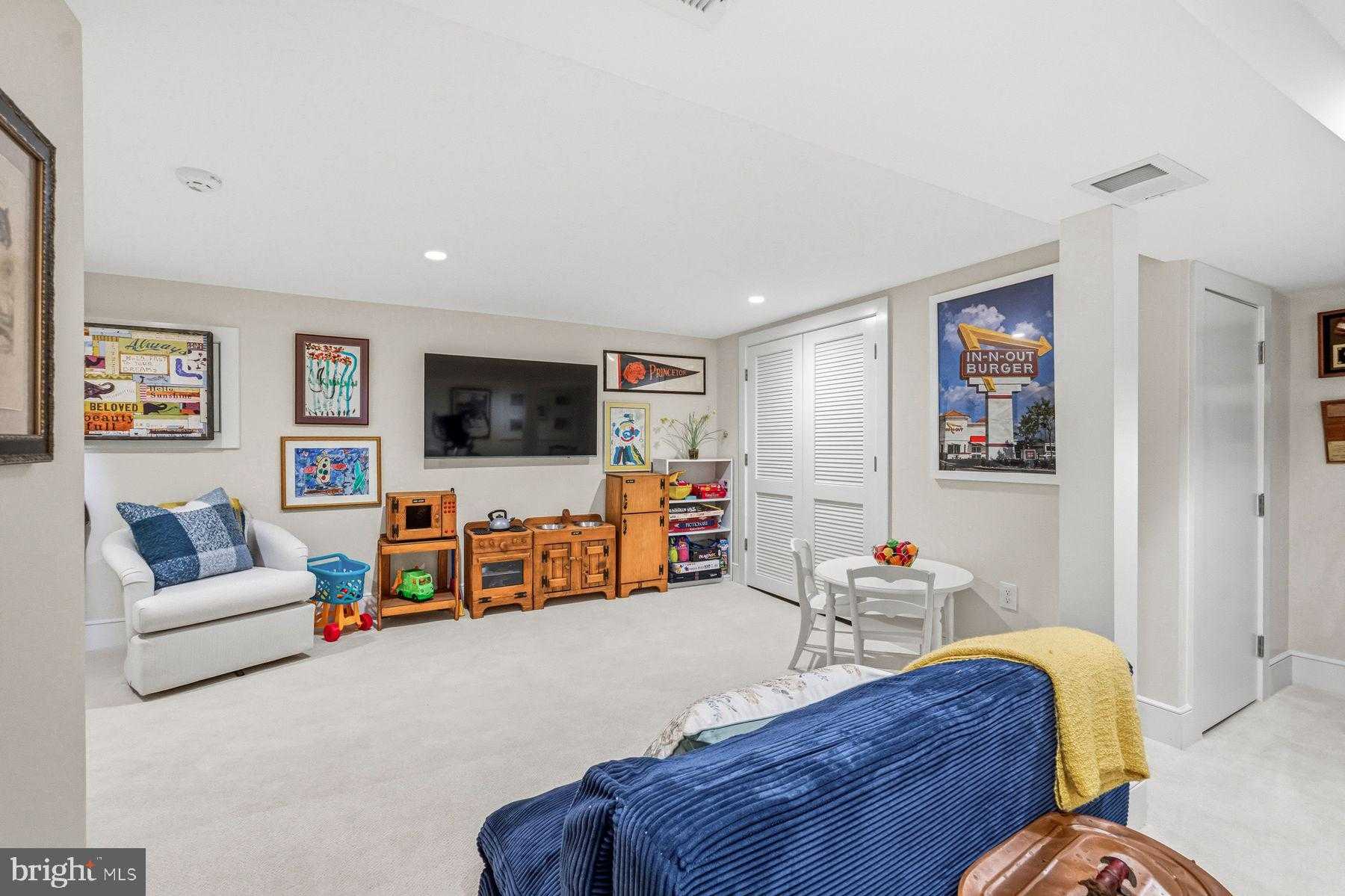 431 Glynwynne Rd photo 70