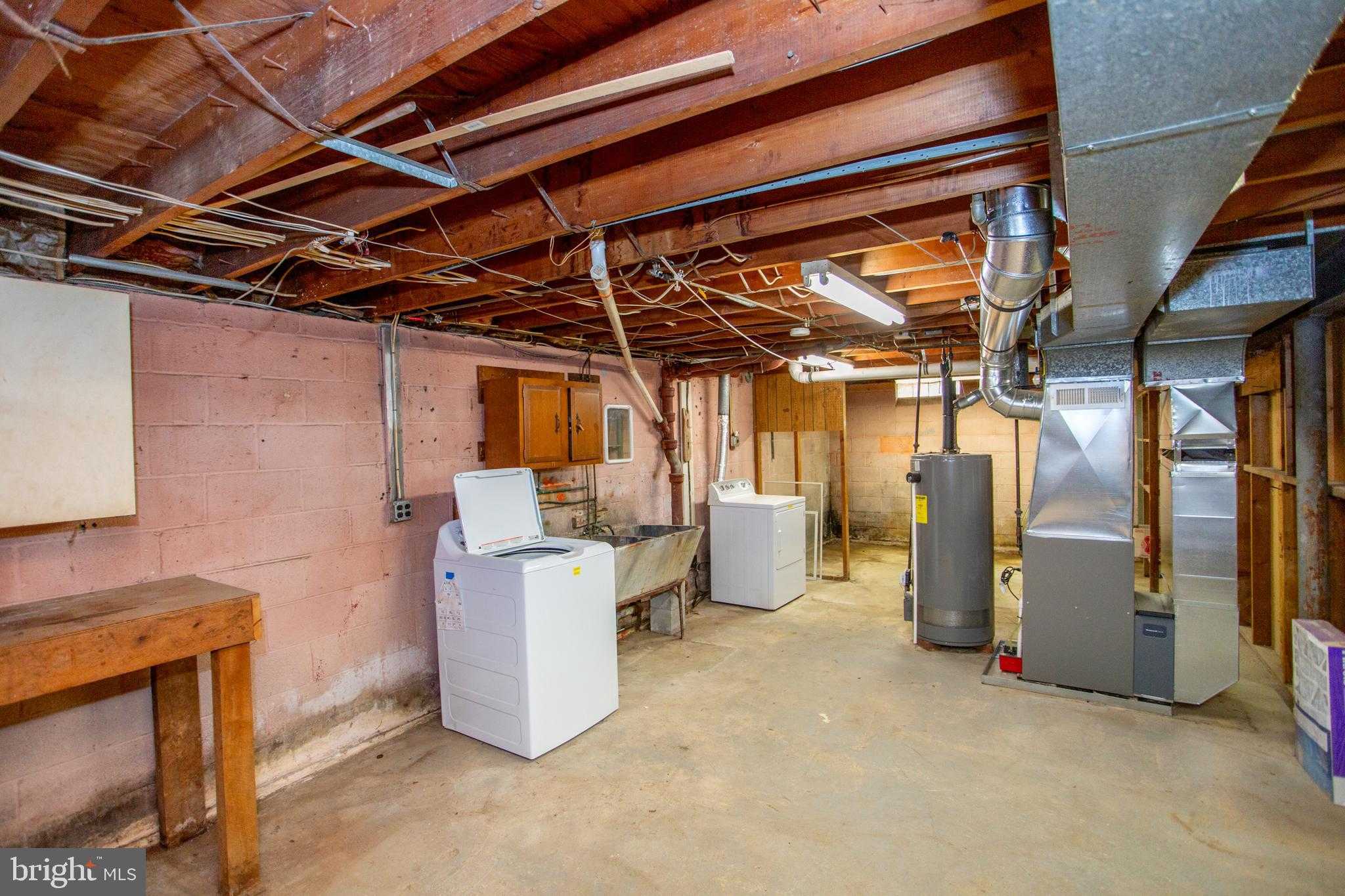 910 Garfield Ave photo 29