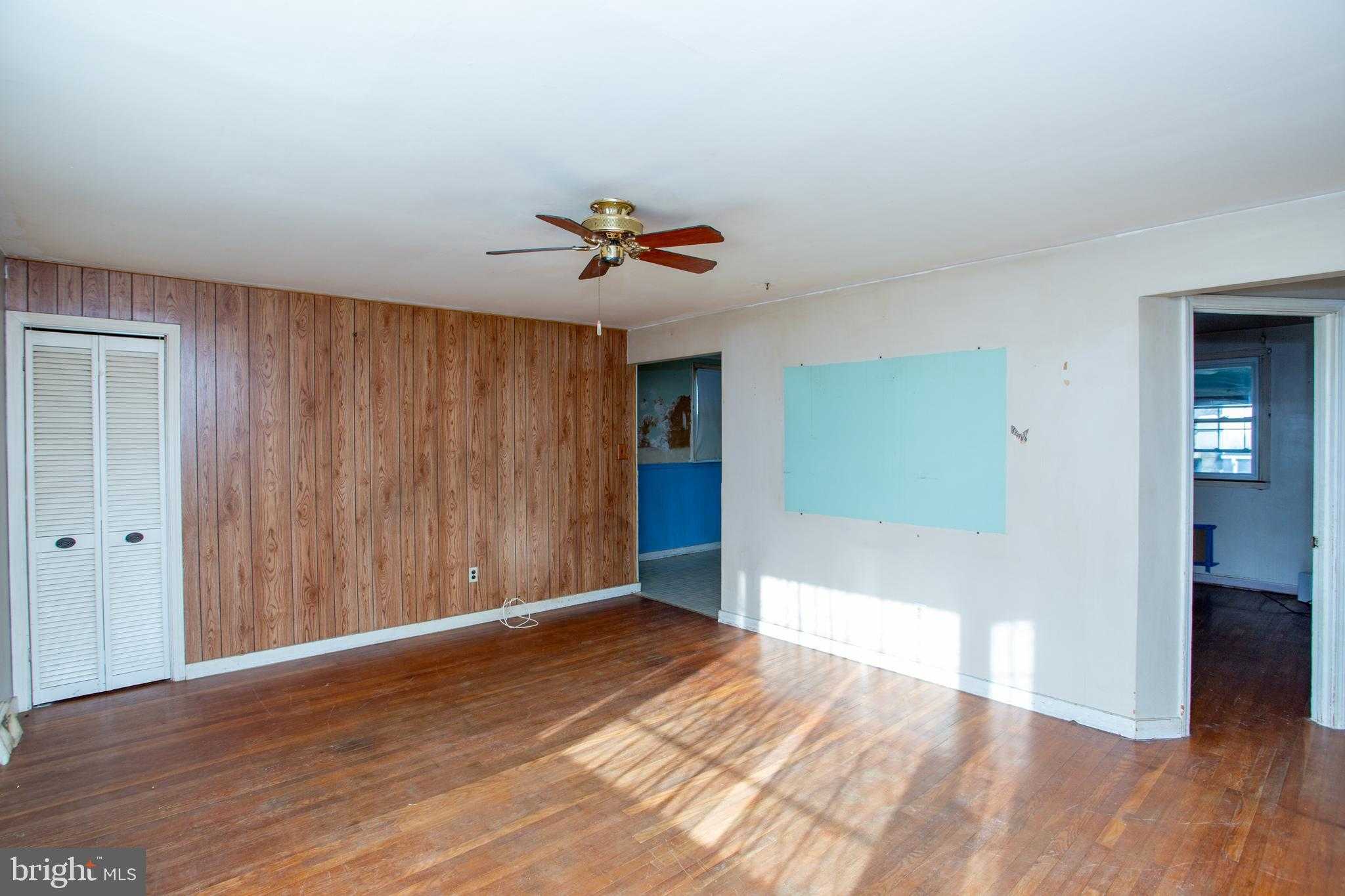 910 Garfield Ave photo 7