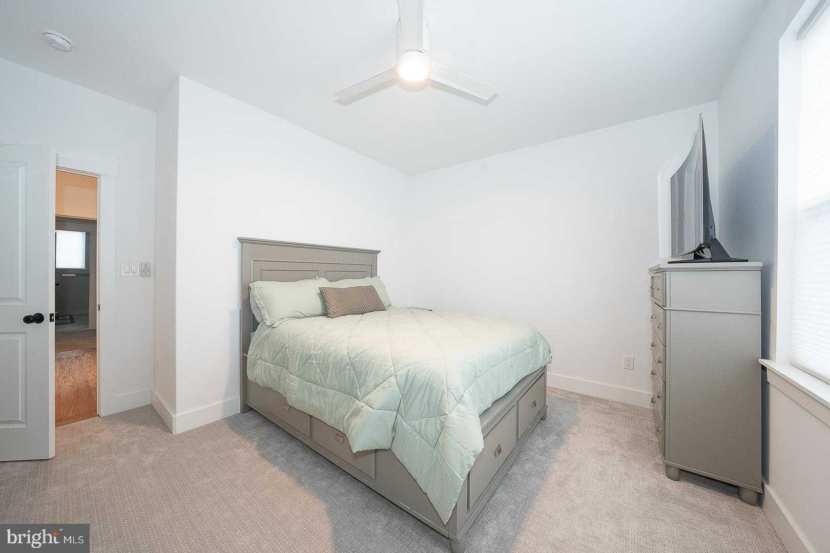 217 Namar Ave photo 49