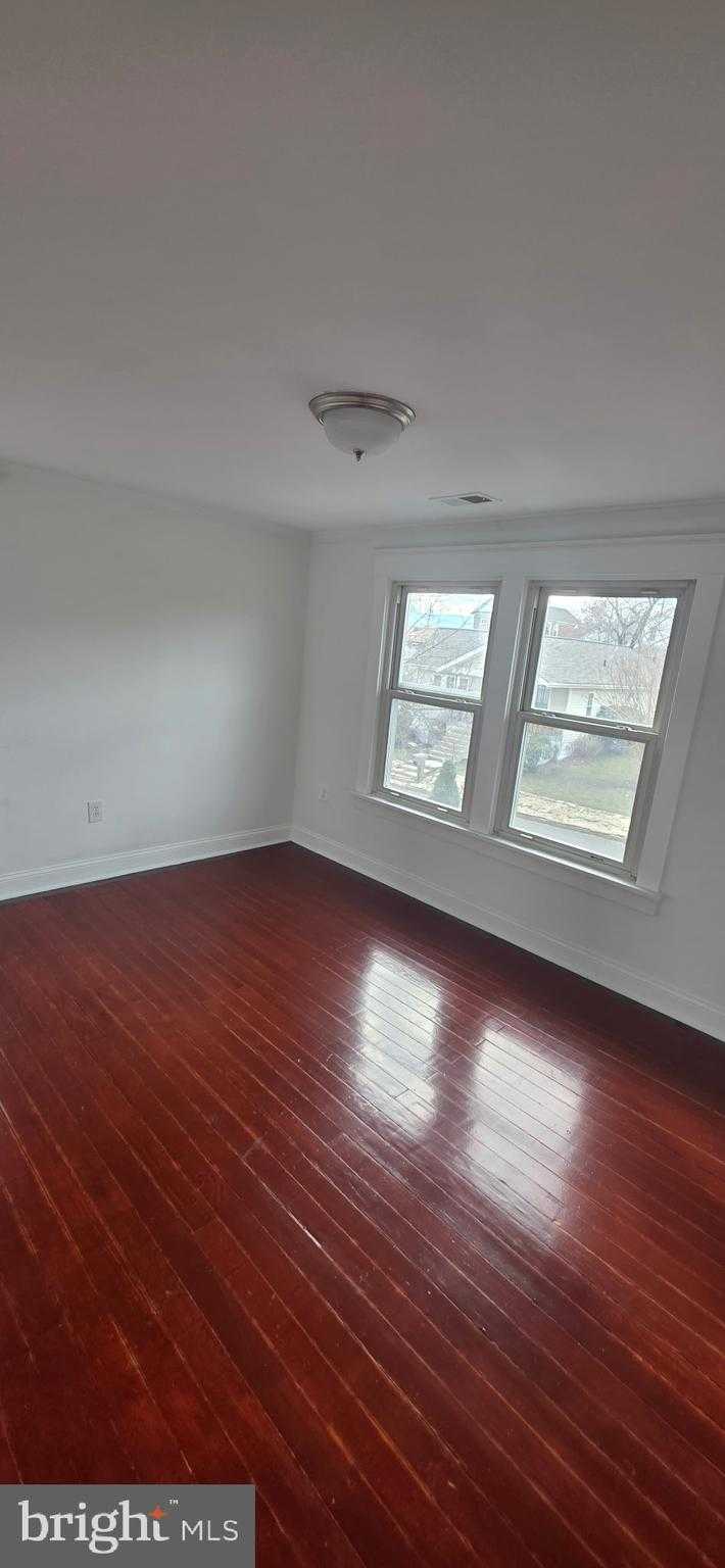 24 Blackiston Ave photo 9