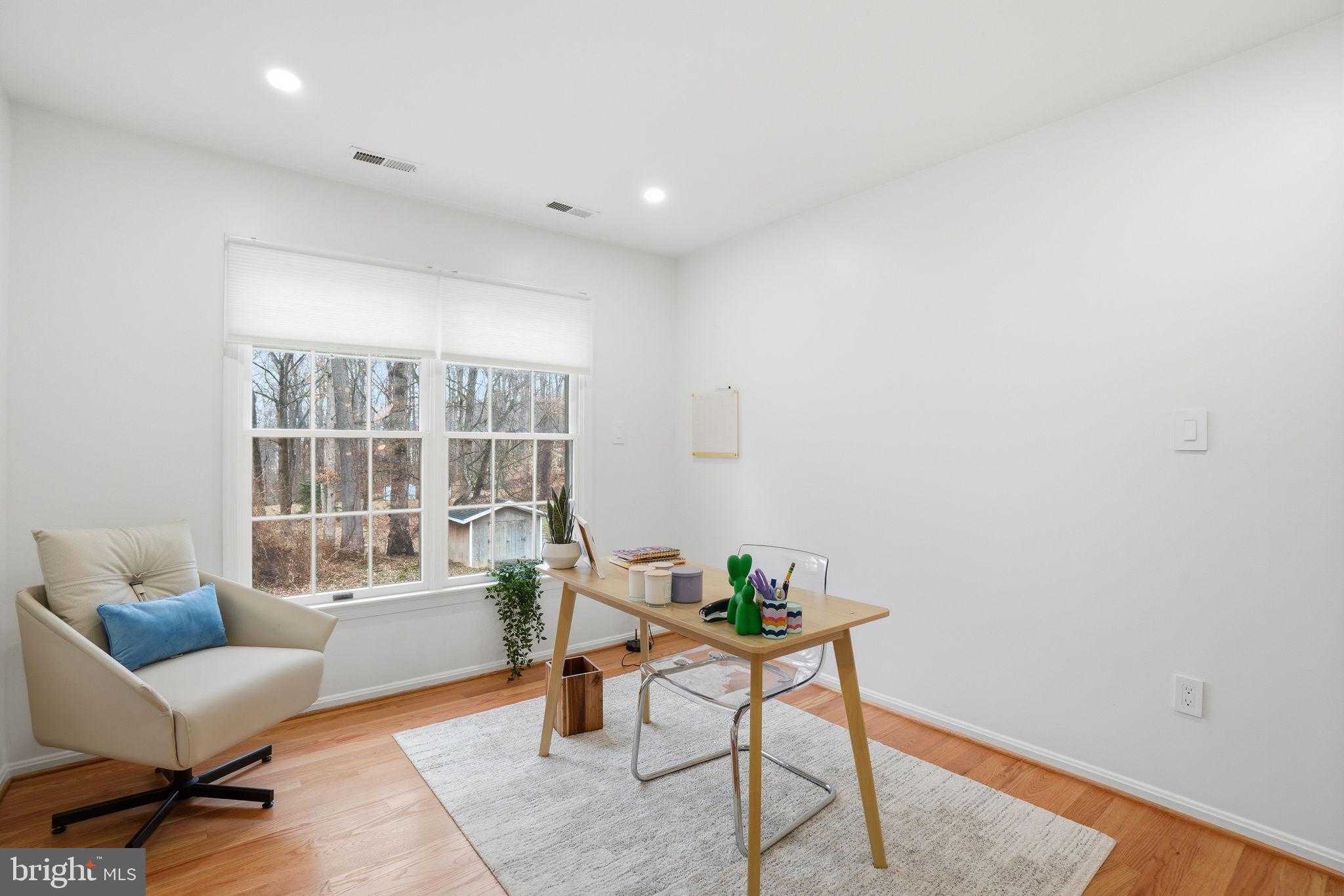 8656 Tuttle Rd photo 20