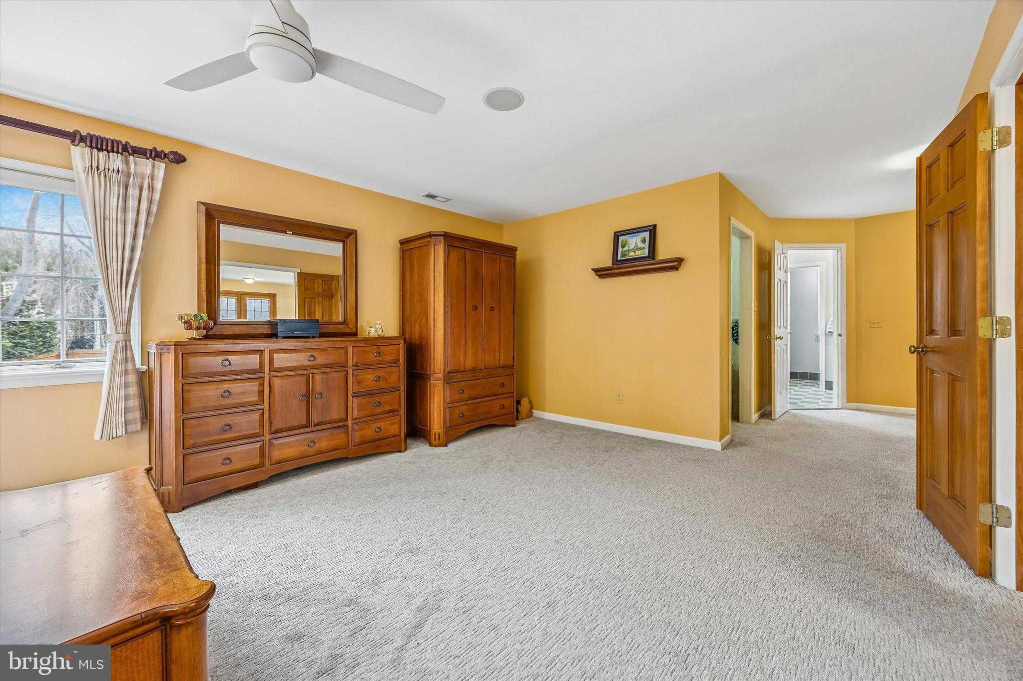 839 Foxfield Rd photo 28