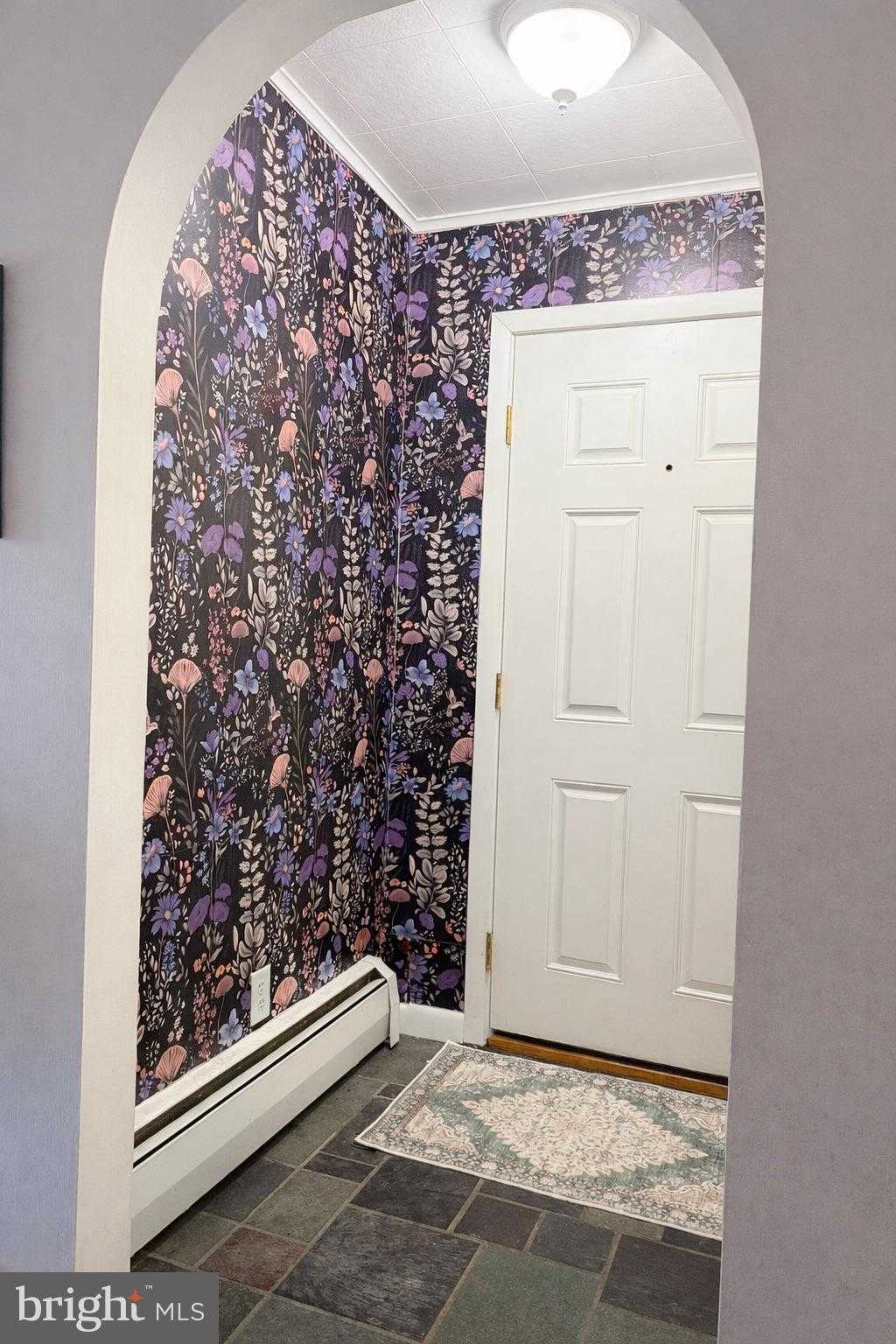 121 Queen St photo 4