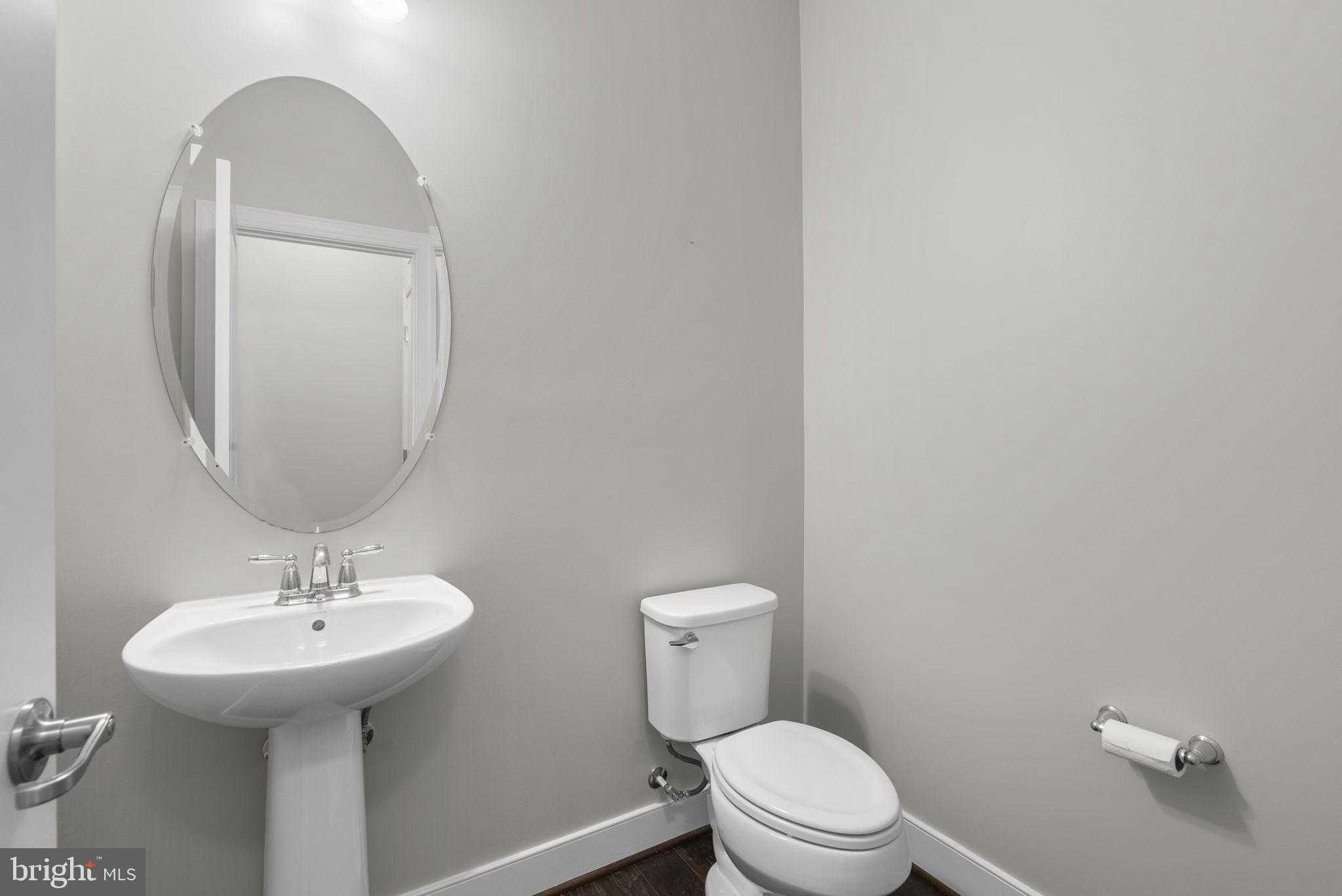 407 Crown Park Ave photo 26