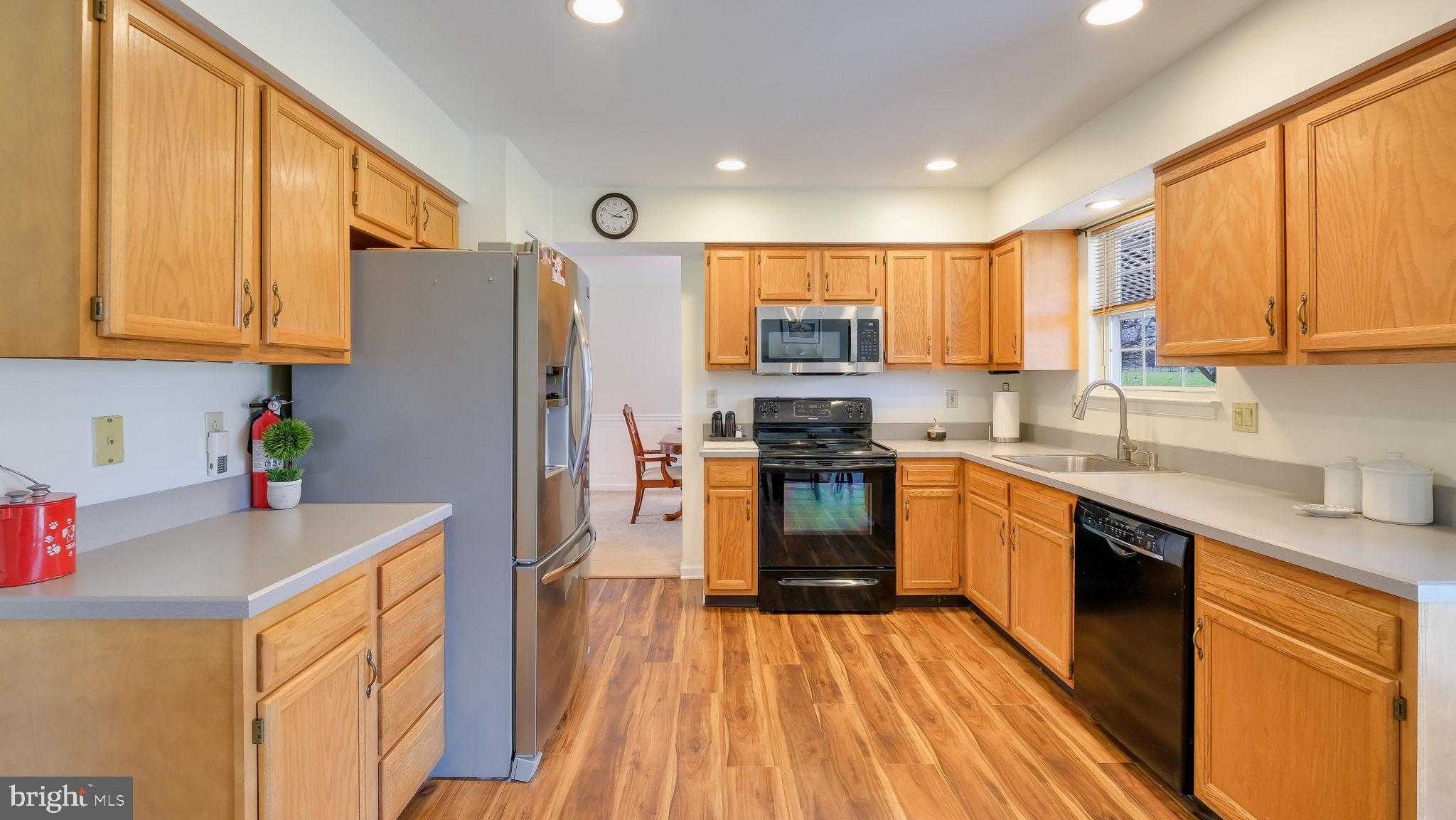 109 Parkside Dr photo 12