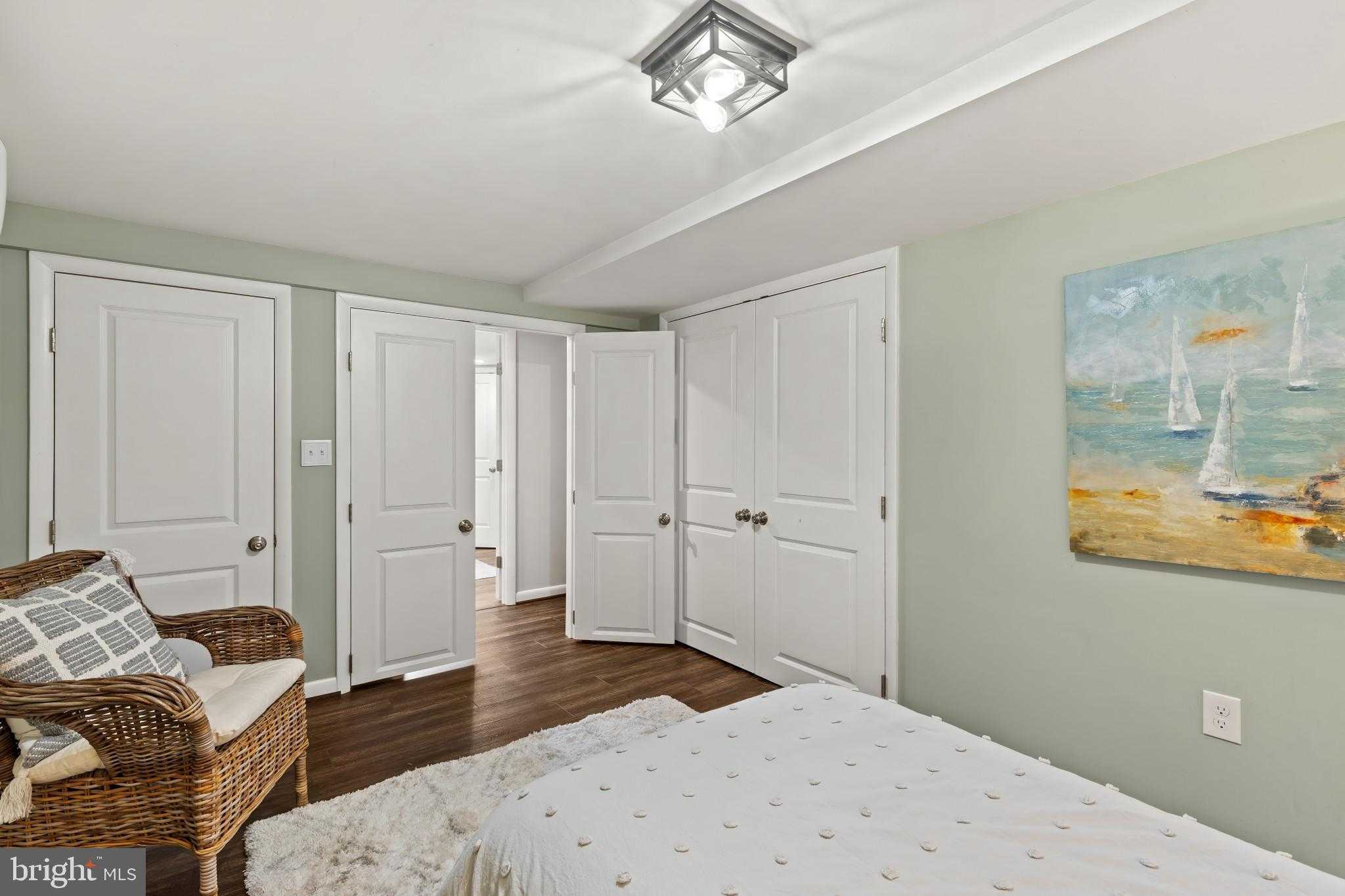 101 Avondale Cir photo 28