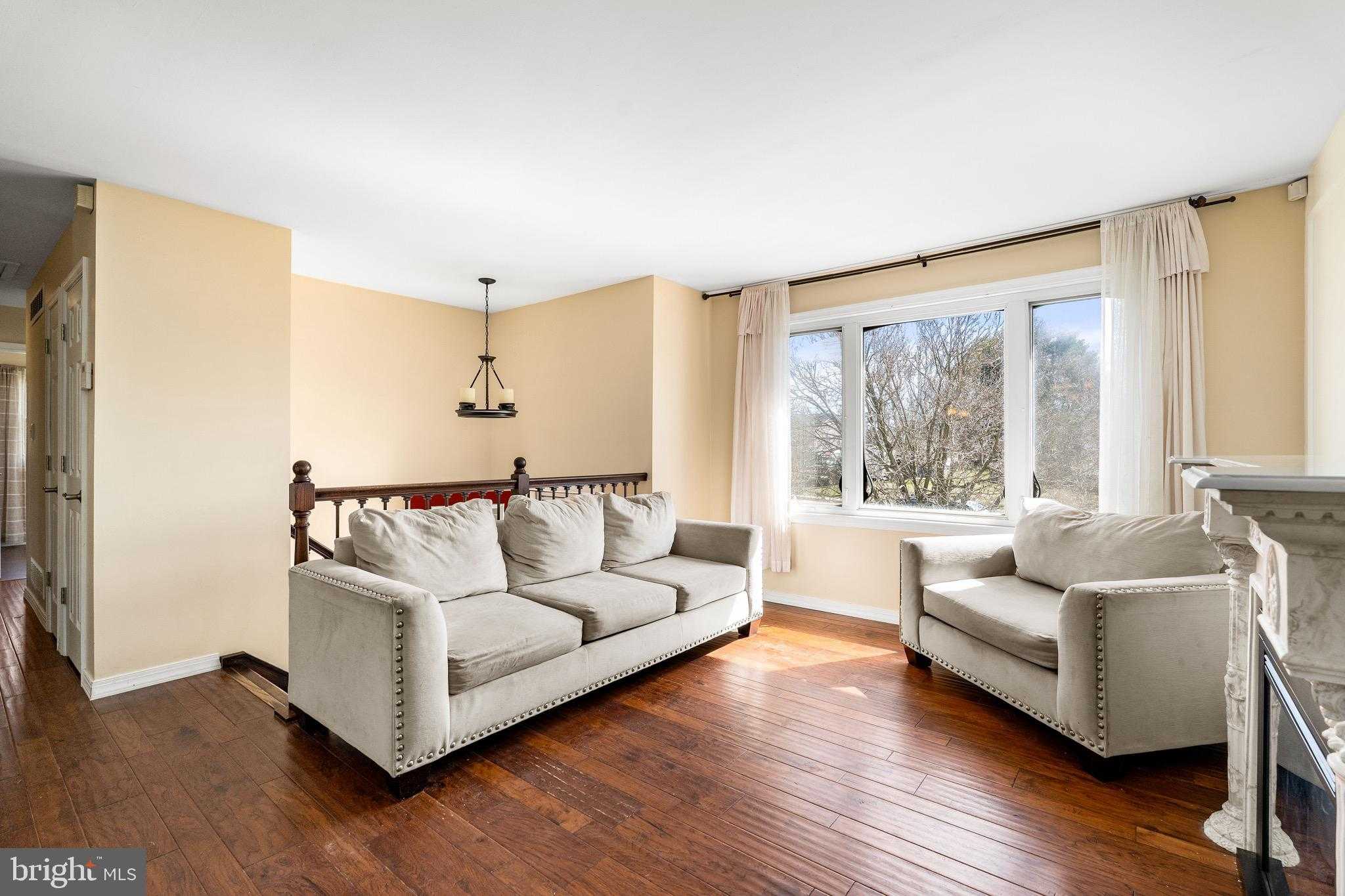 110 Whitehall Rd photo 11