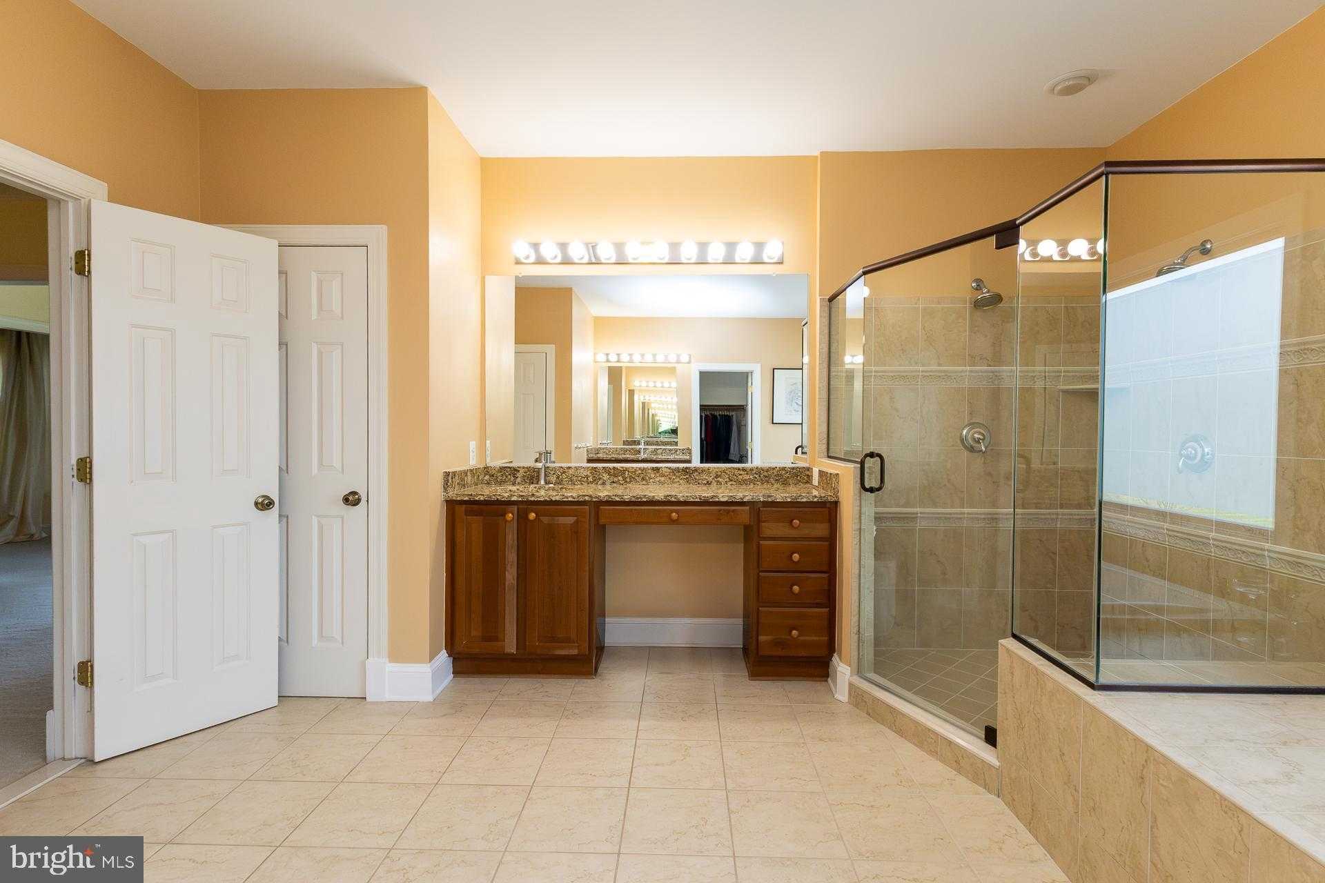 4302 Saratoga Springs CT photo 33