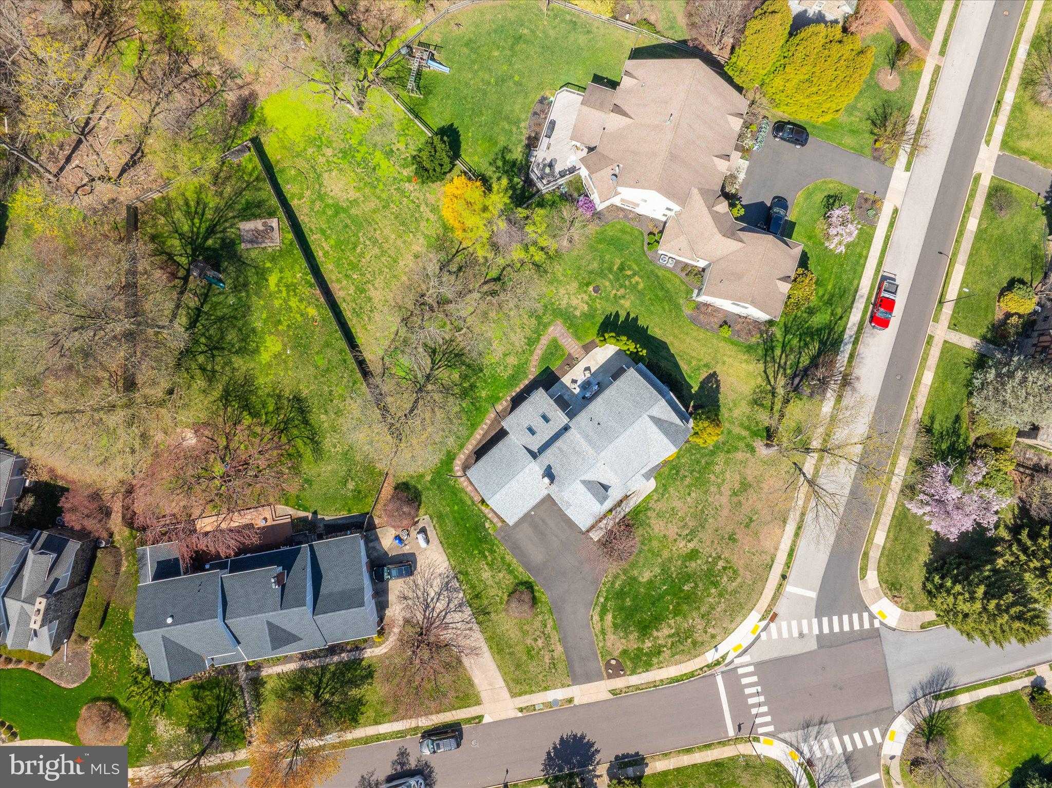 419 Vernon Rd photo 51