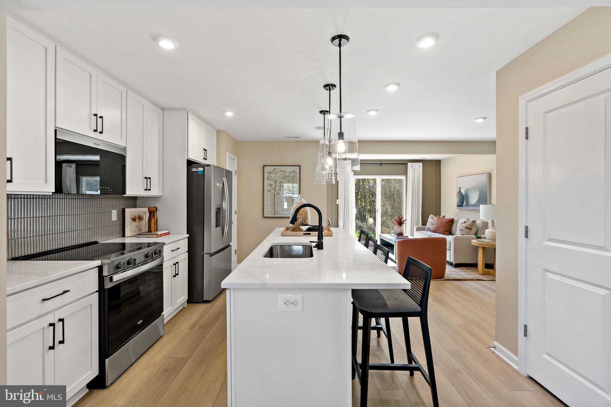 100 Music Ct photo 5