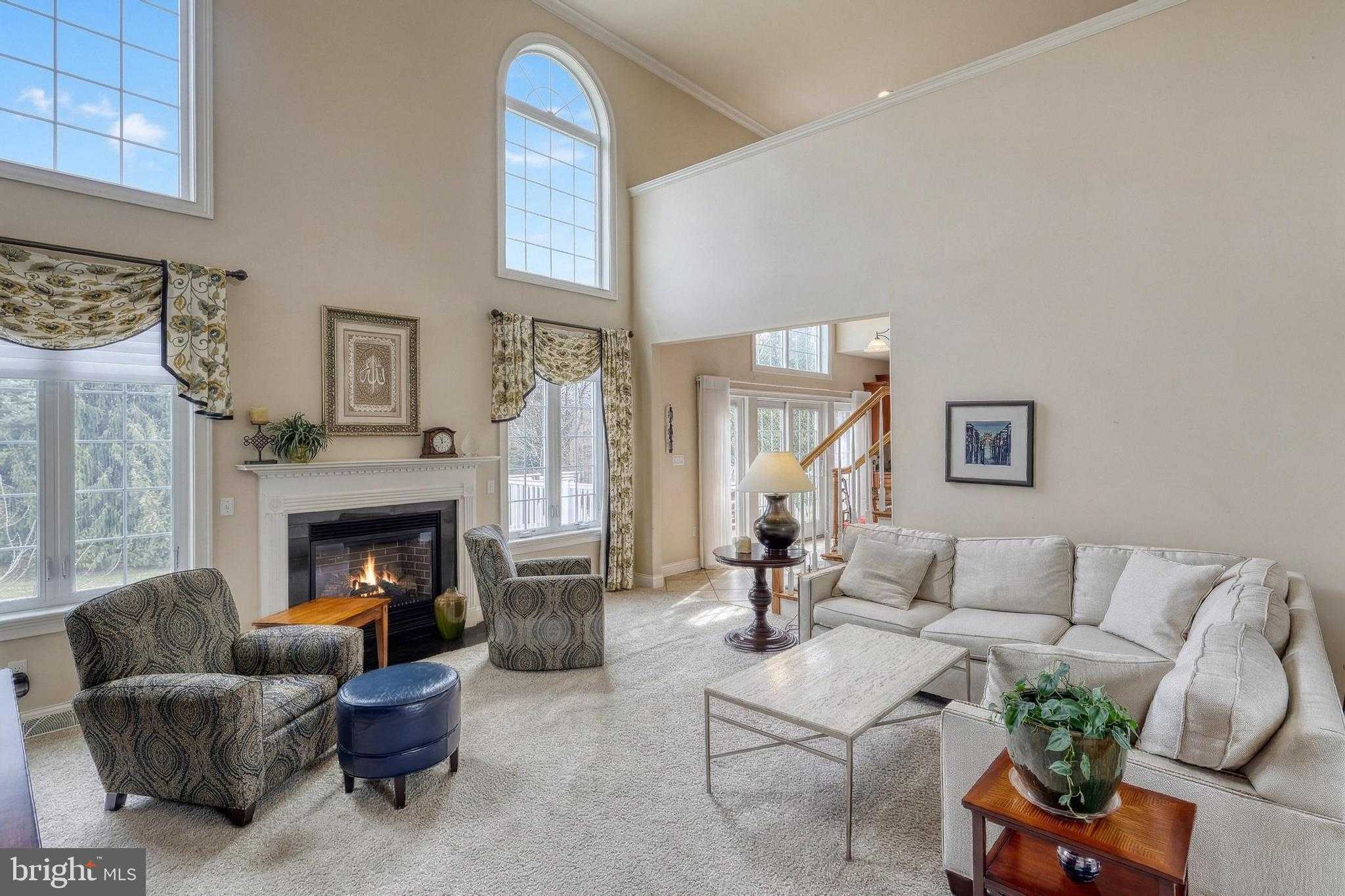 395 Ecker Dr photo 16