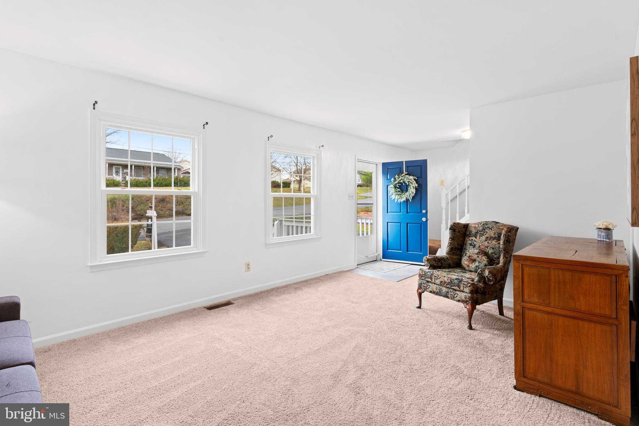 103 Fenwick CT photo 6