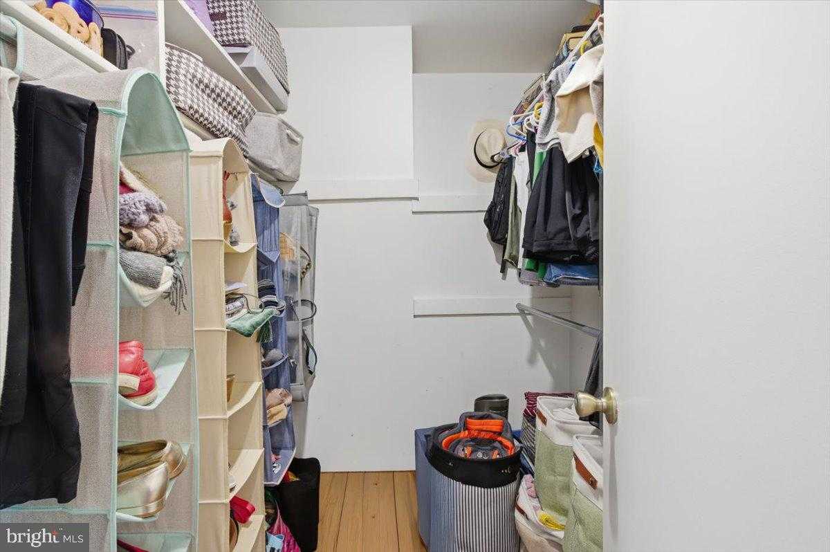 1800 Old Meadow Rd Apt 1204 photo 28