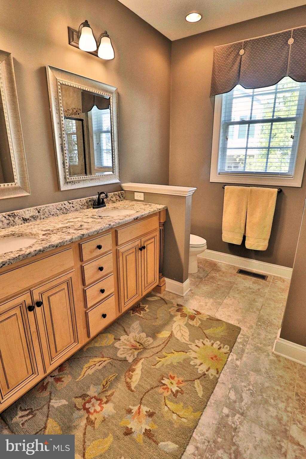 1349 Worthington Dr photo 27