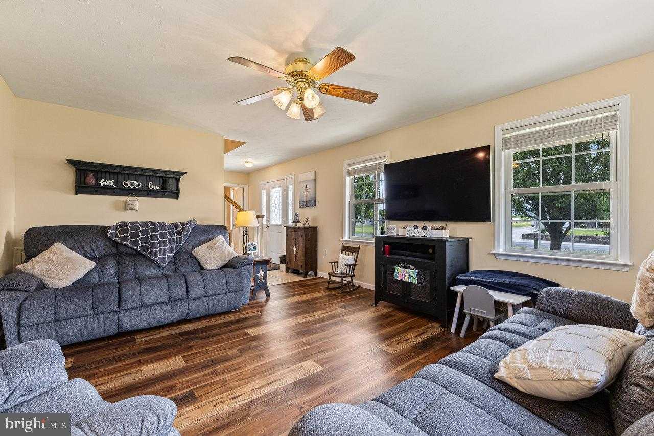 111 Deerfield Ests photo 18