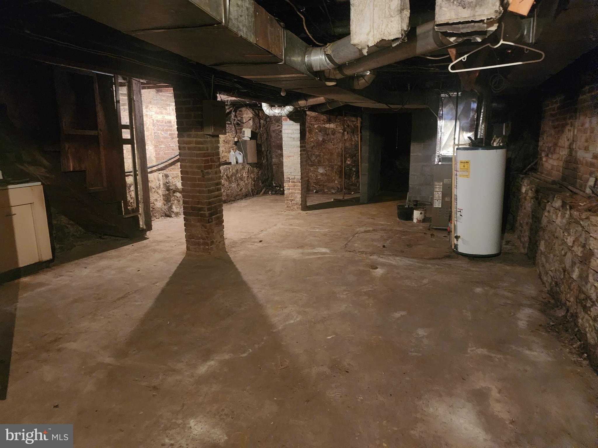 116 Decatur St photo 19